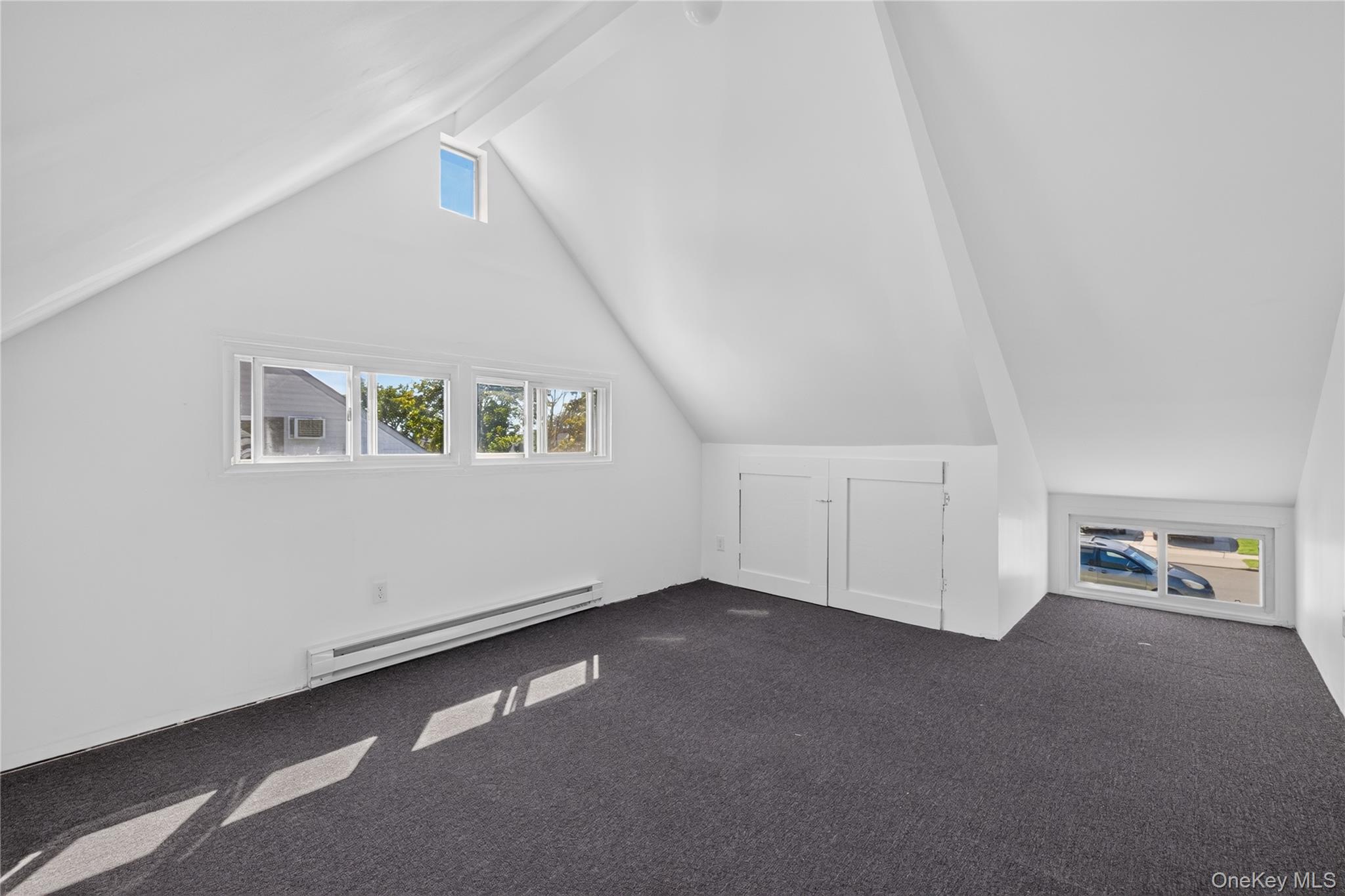 17 Berry Lane Property Photo 24