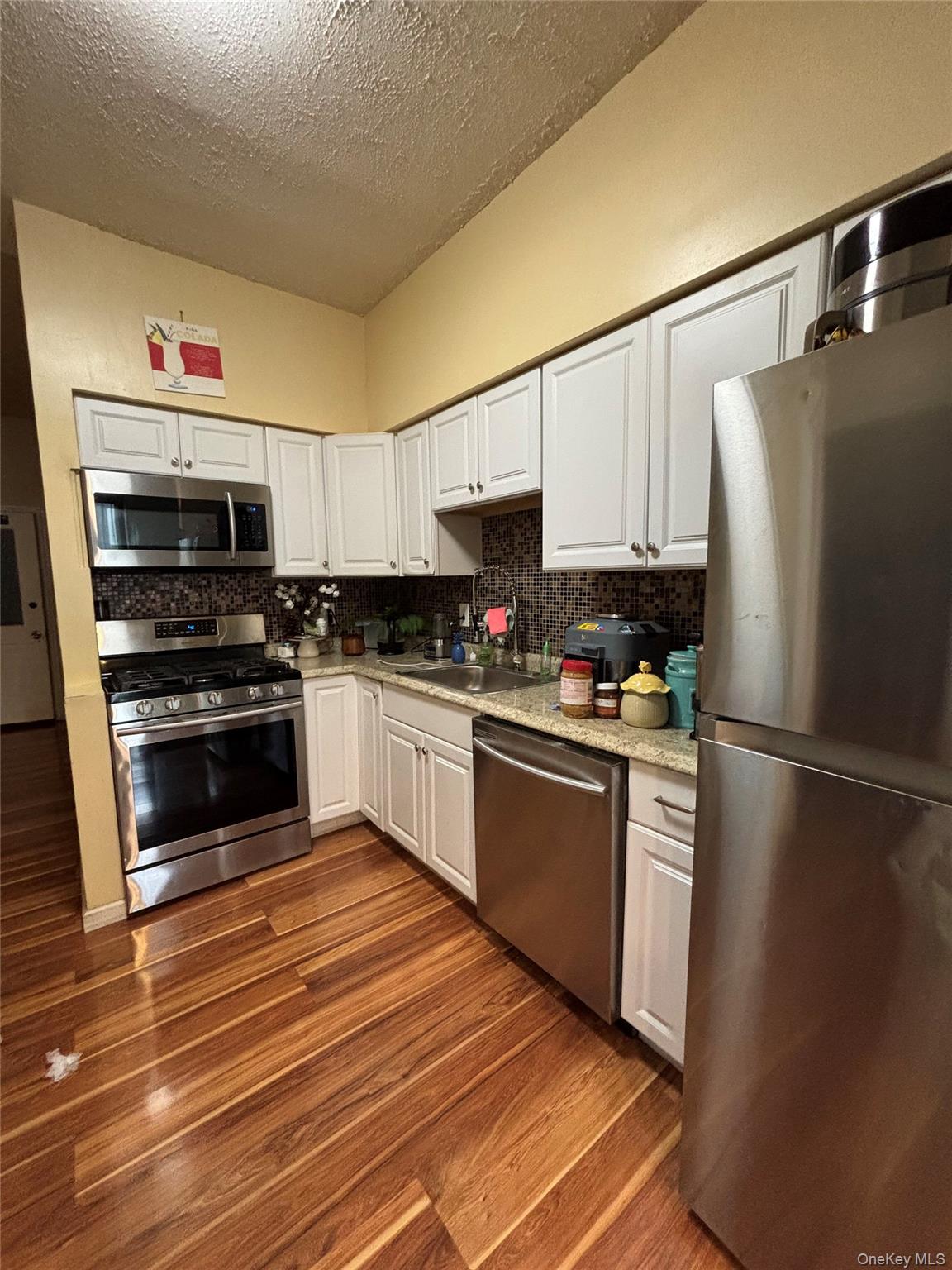 323 Clinton Avenue Property Photo 14