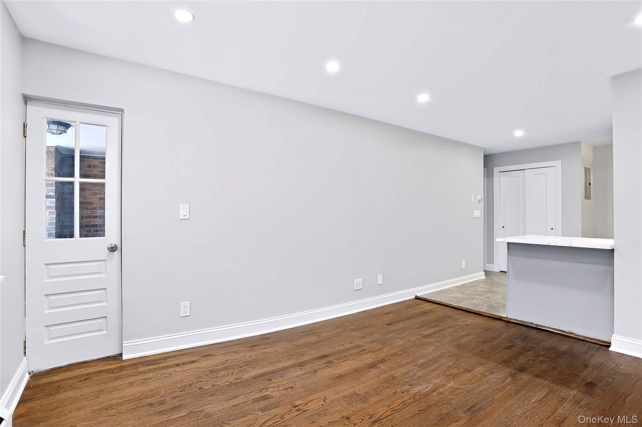 221 Kearsing Parkway E Property Photo 13