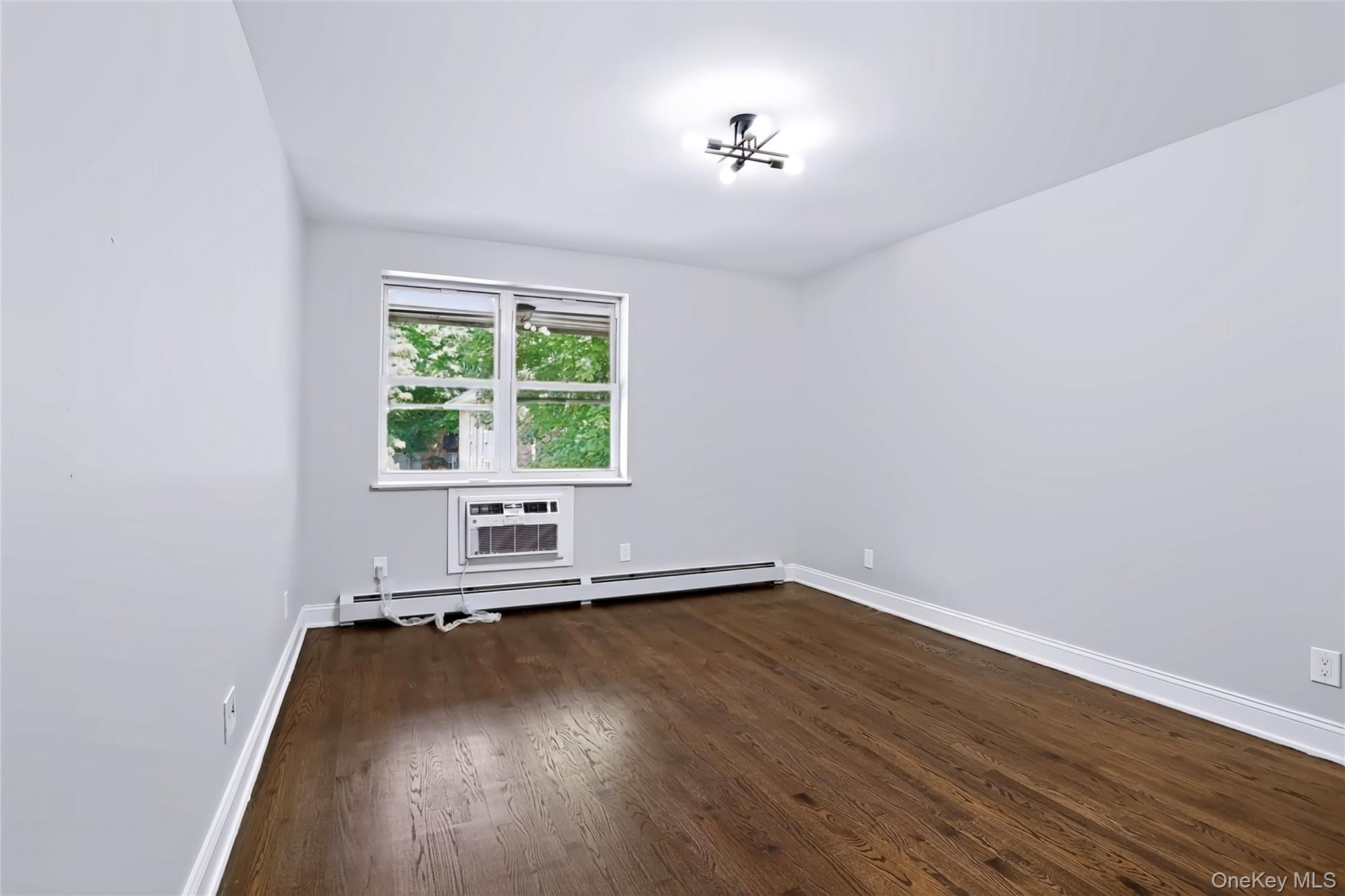 221 Kearsing Parkway E Property Photo 15