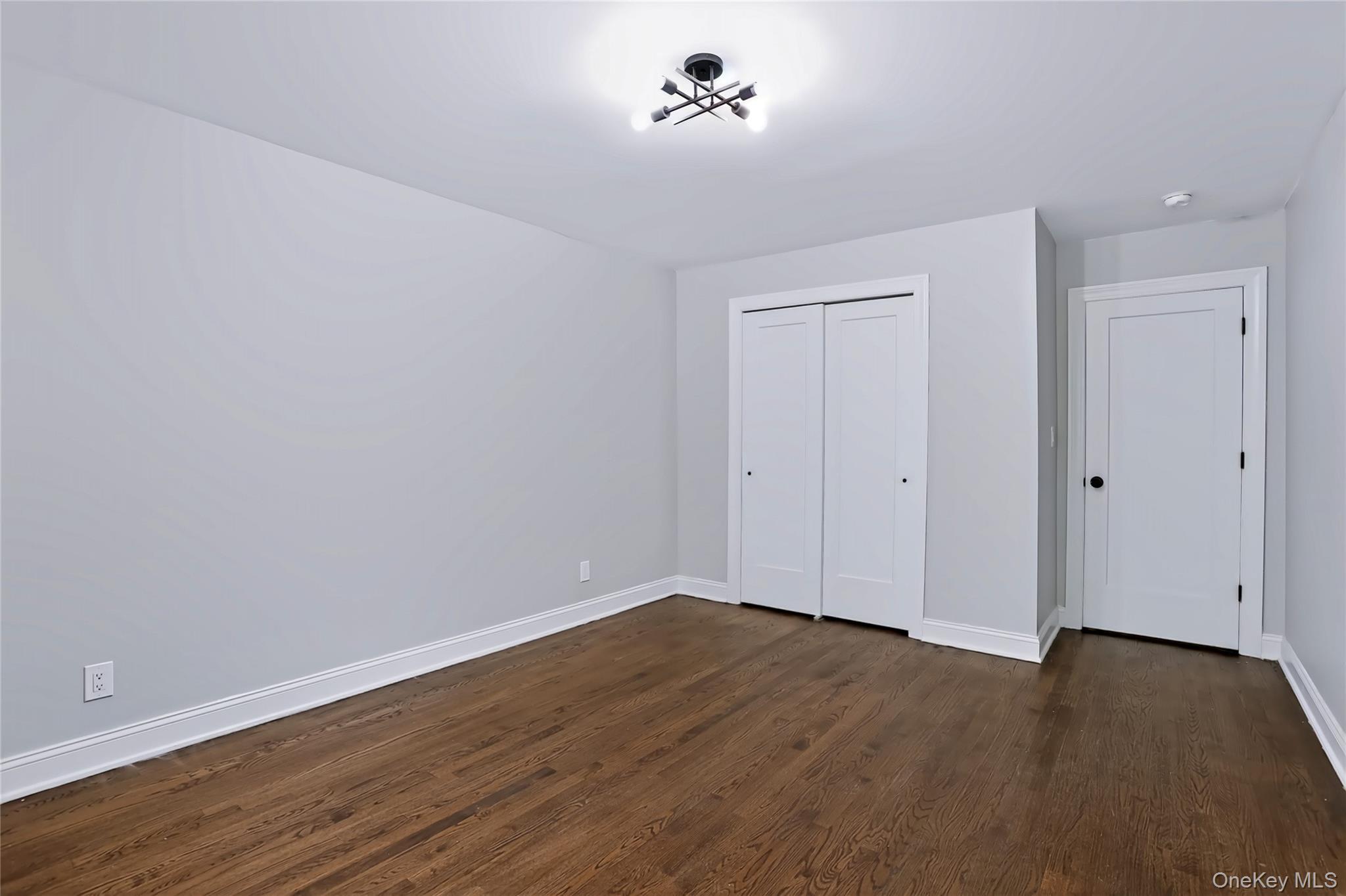 221 Kearsing Parkway E Property Photo 16