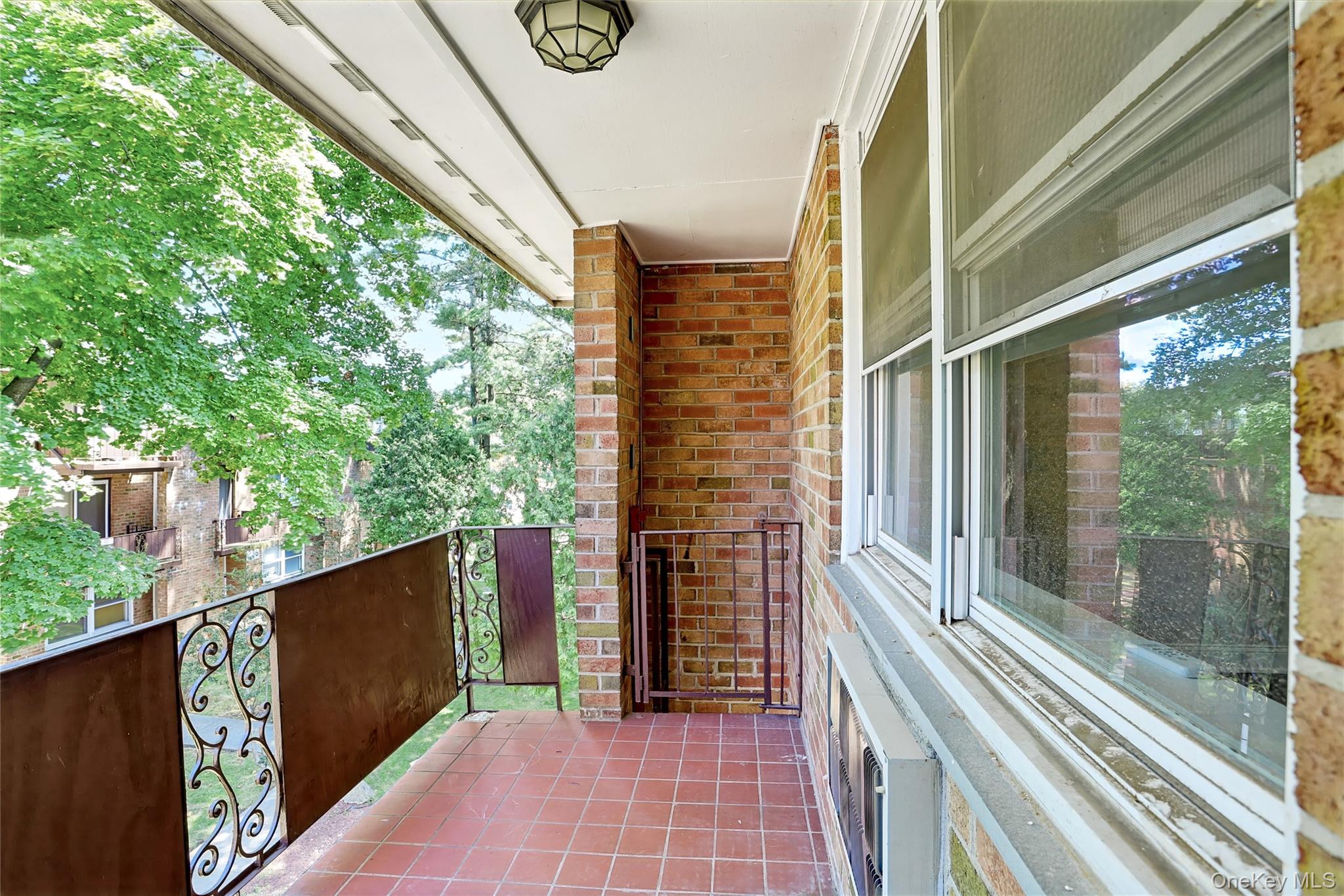 221 Kearsing Parkway E Property Photo 21
