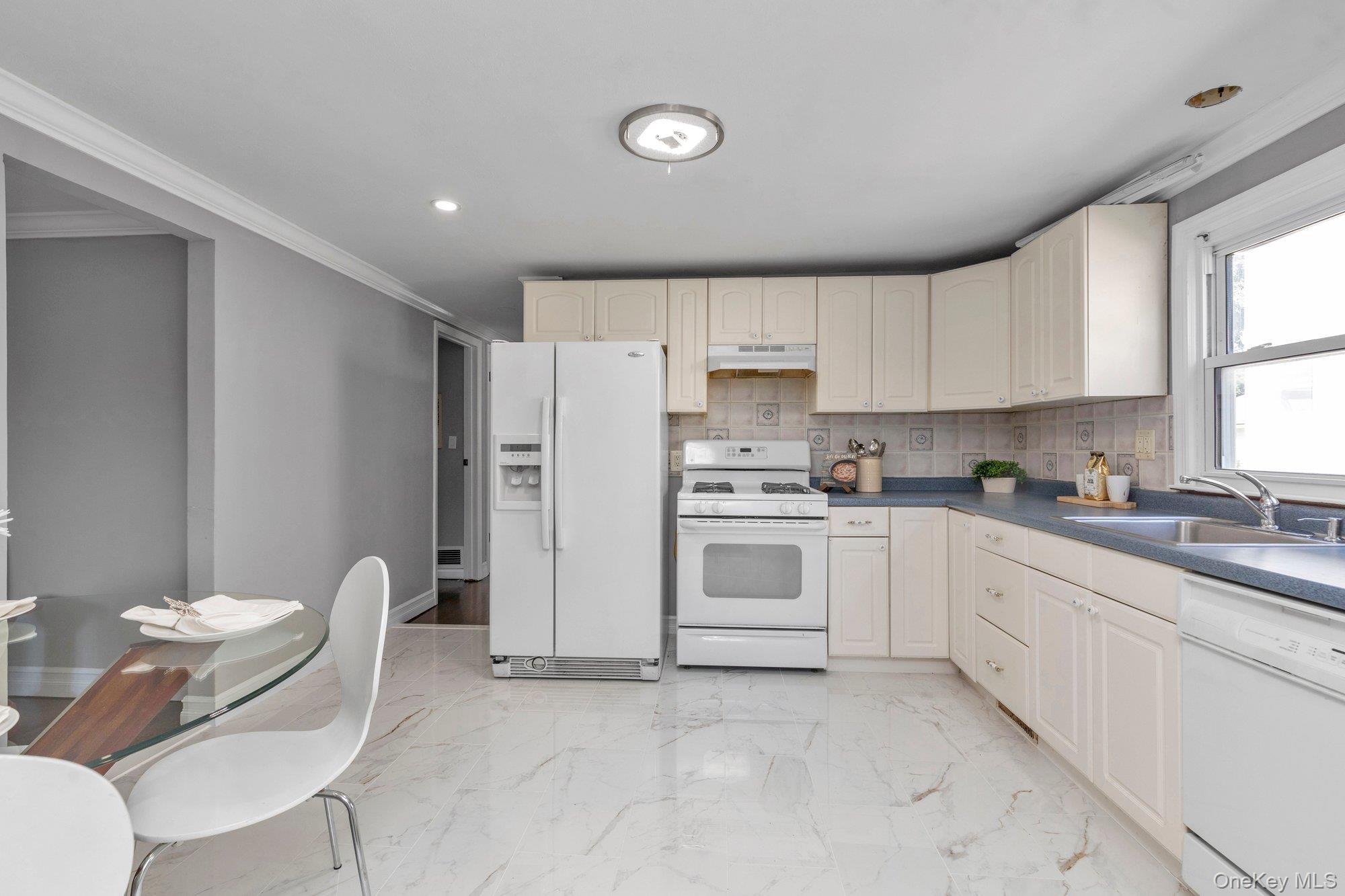 520 Kirkman Avenue Property Photo 16