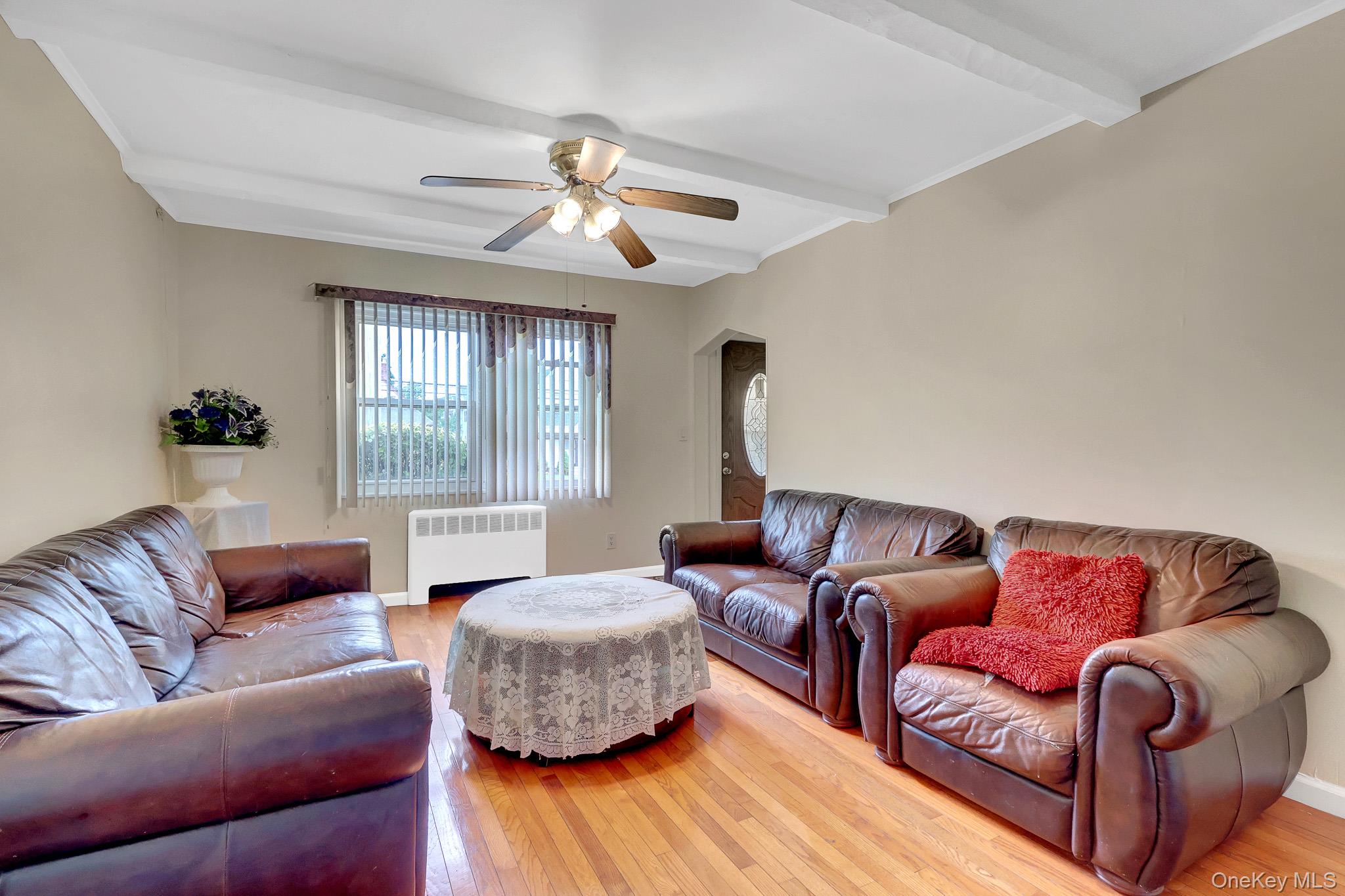 411 New Hyde Park Road Property Photo 13