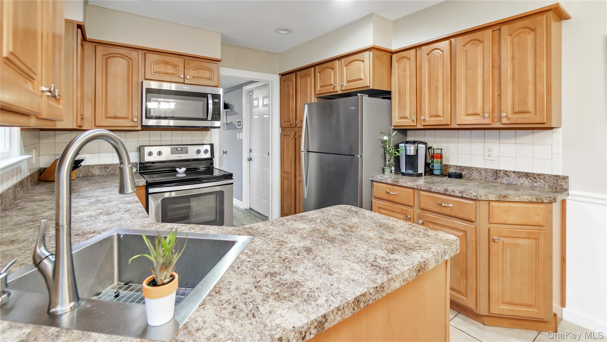 33 Spencer Lane Property Photo 19