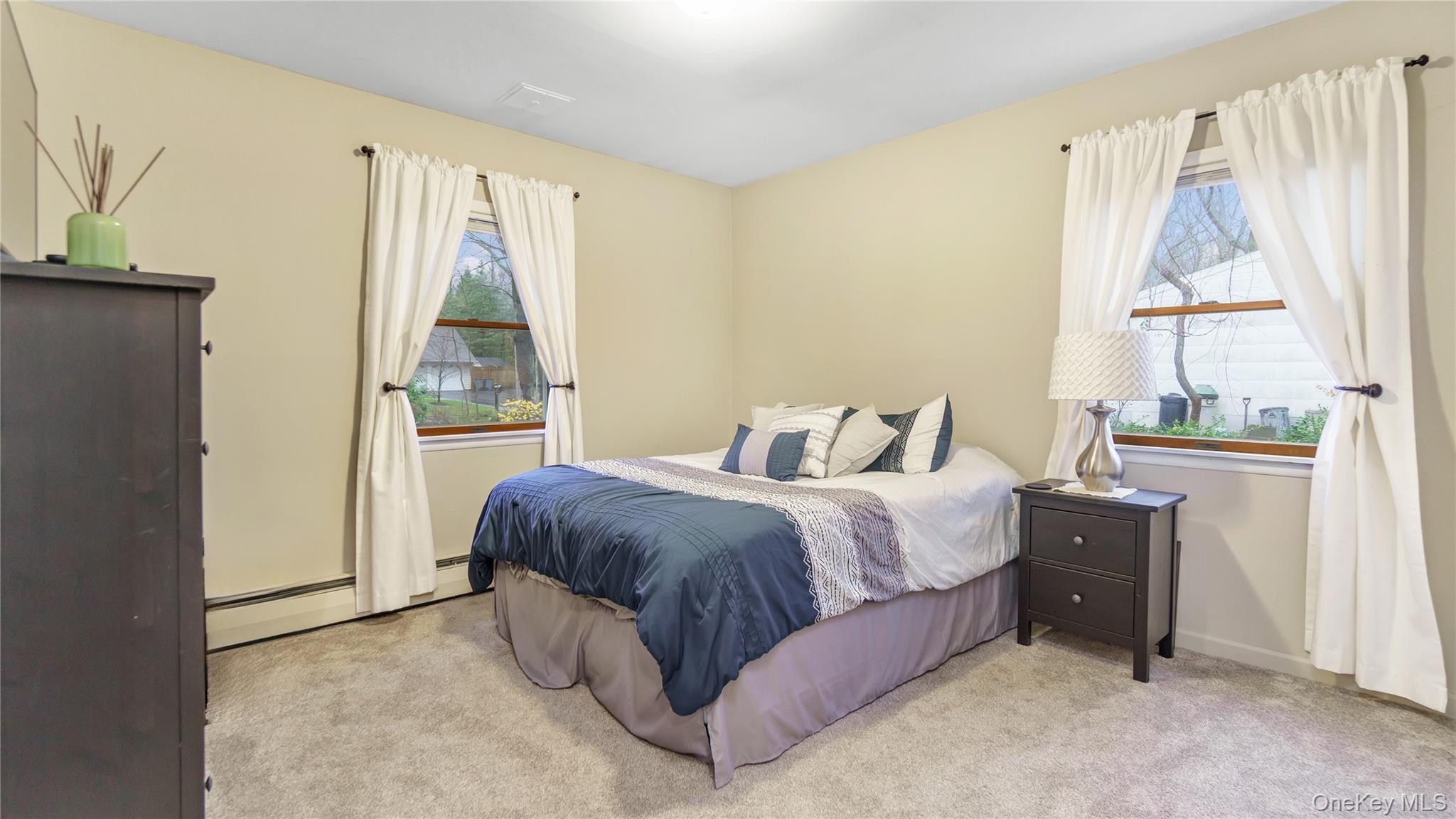 33 Spencer Lane Property Photo 25