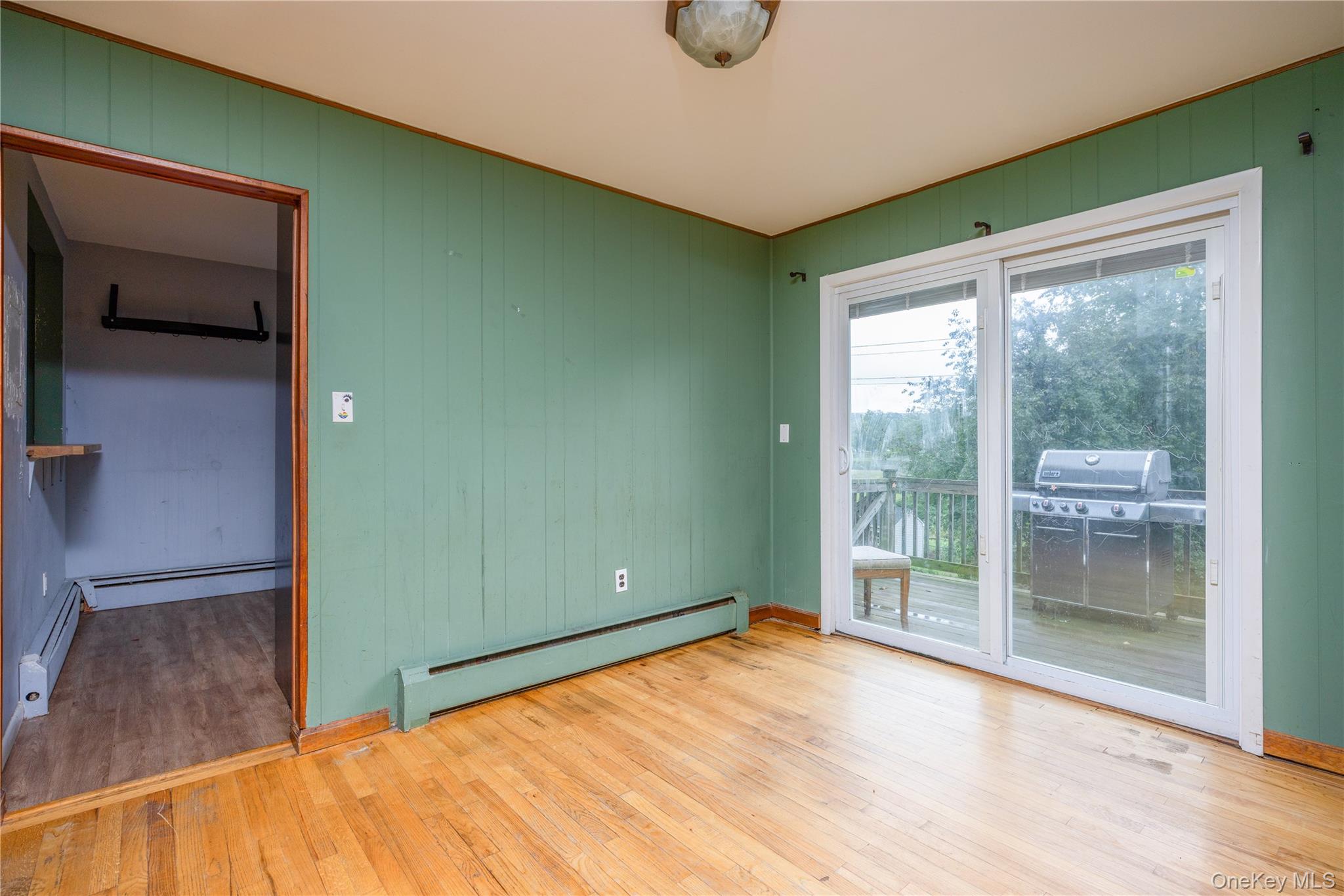 225 S Harrison Avenue Property Photo 10
