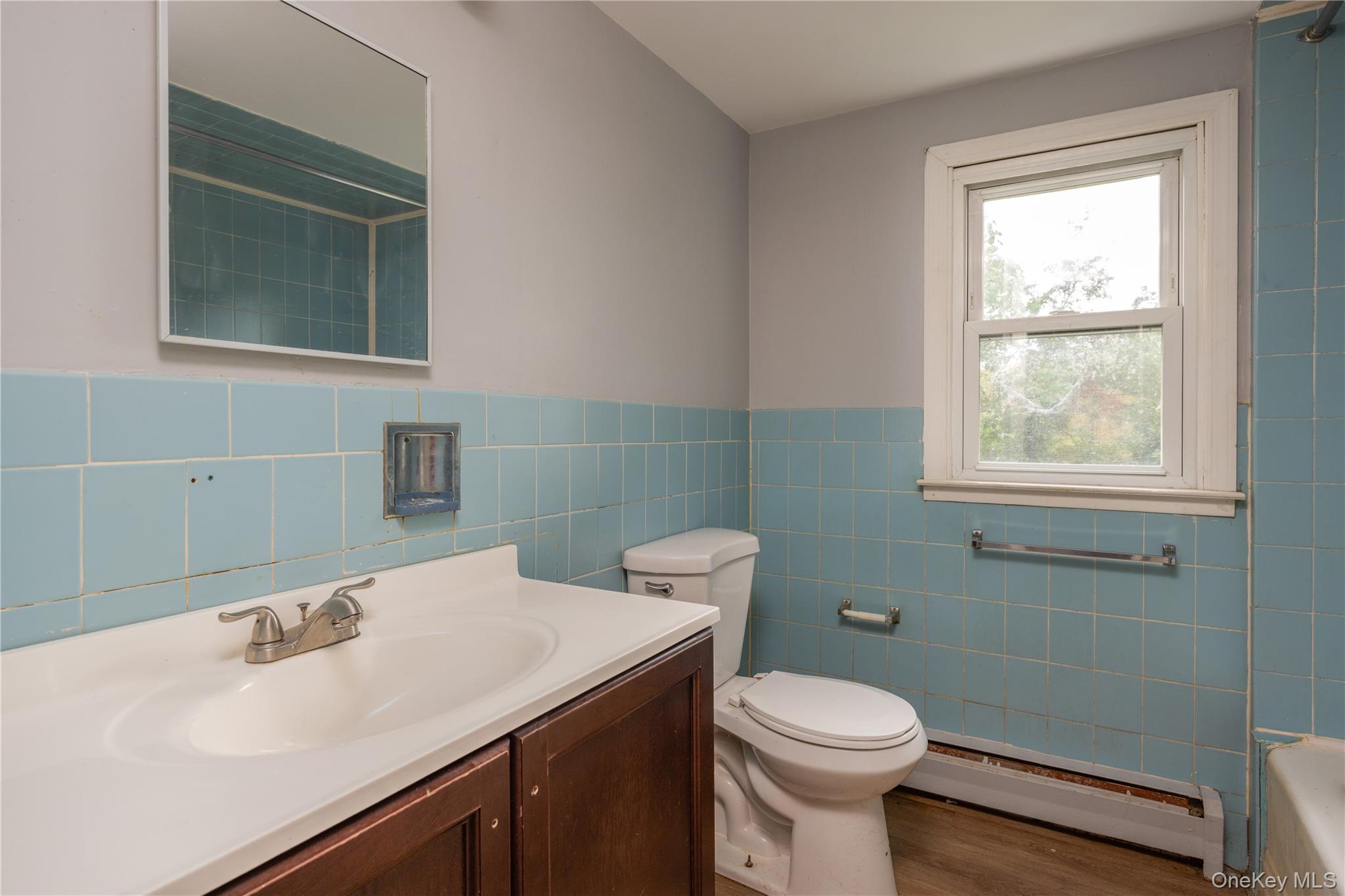 225 S Harrison Avenue Property Photo 17