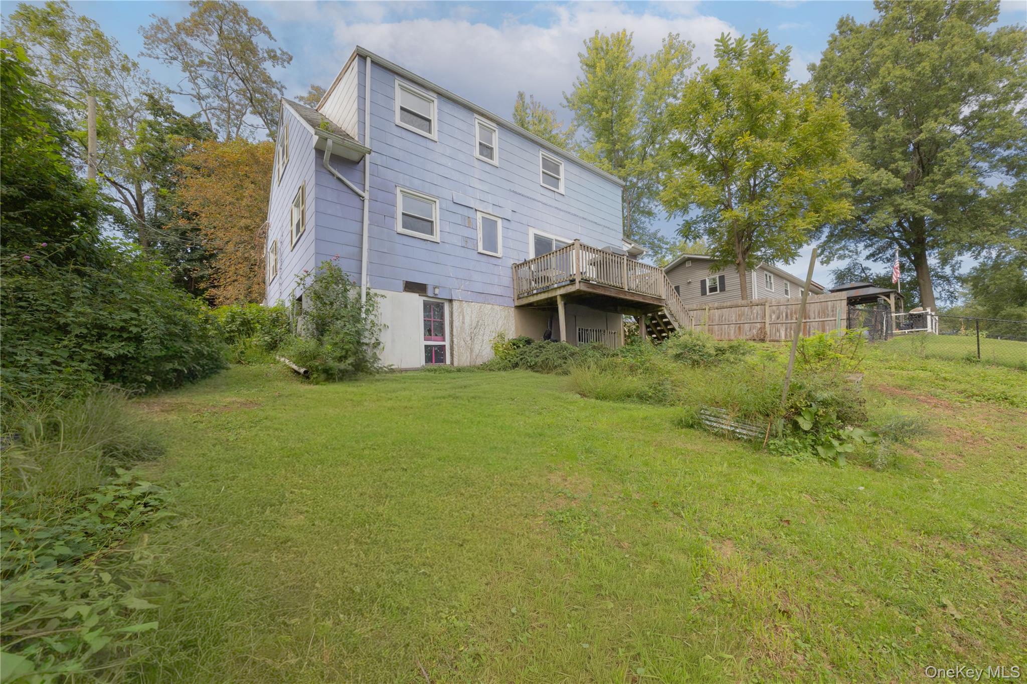 225 S Harrison Avenue Property Photo 29