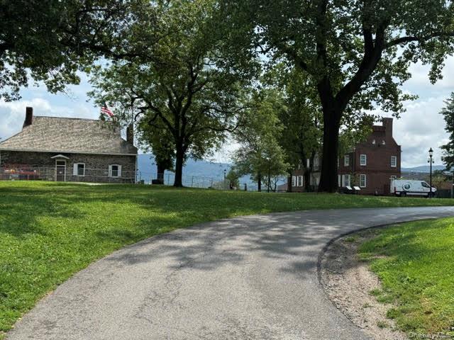 55 Liberty Street Property Photo 7