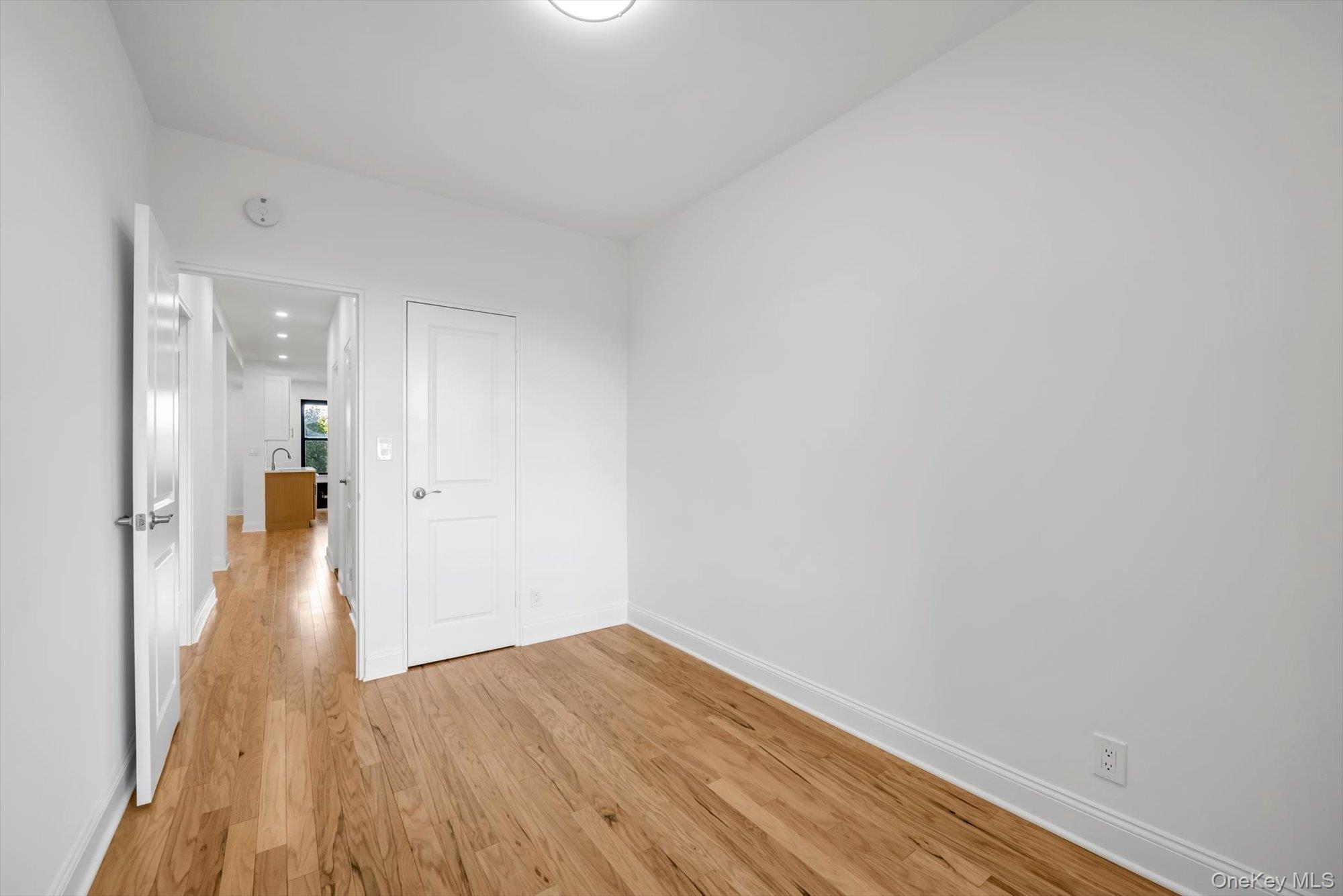 99-72 66 Road 5aa Property Photo 14
