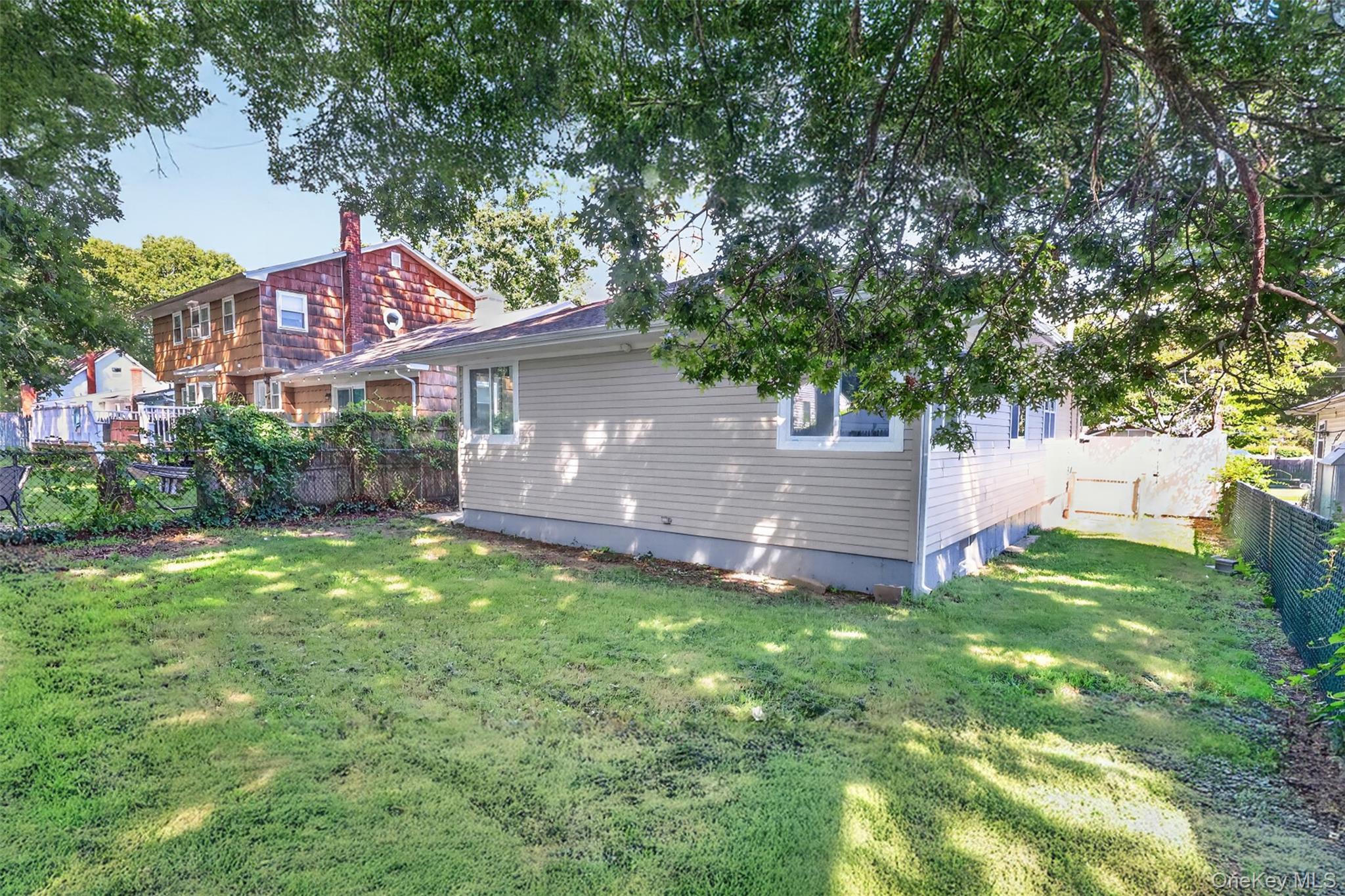 196 Burney Property Photo 14