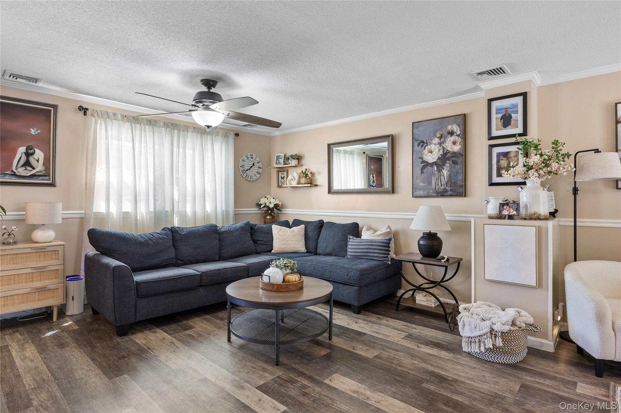 1430 12th Street Property Photo 3