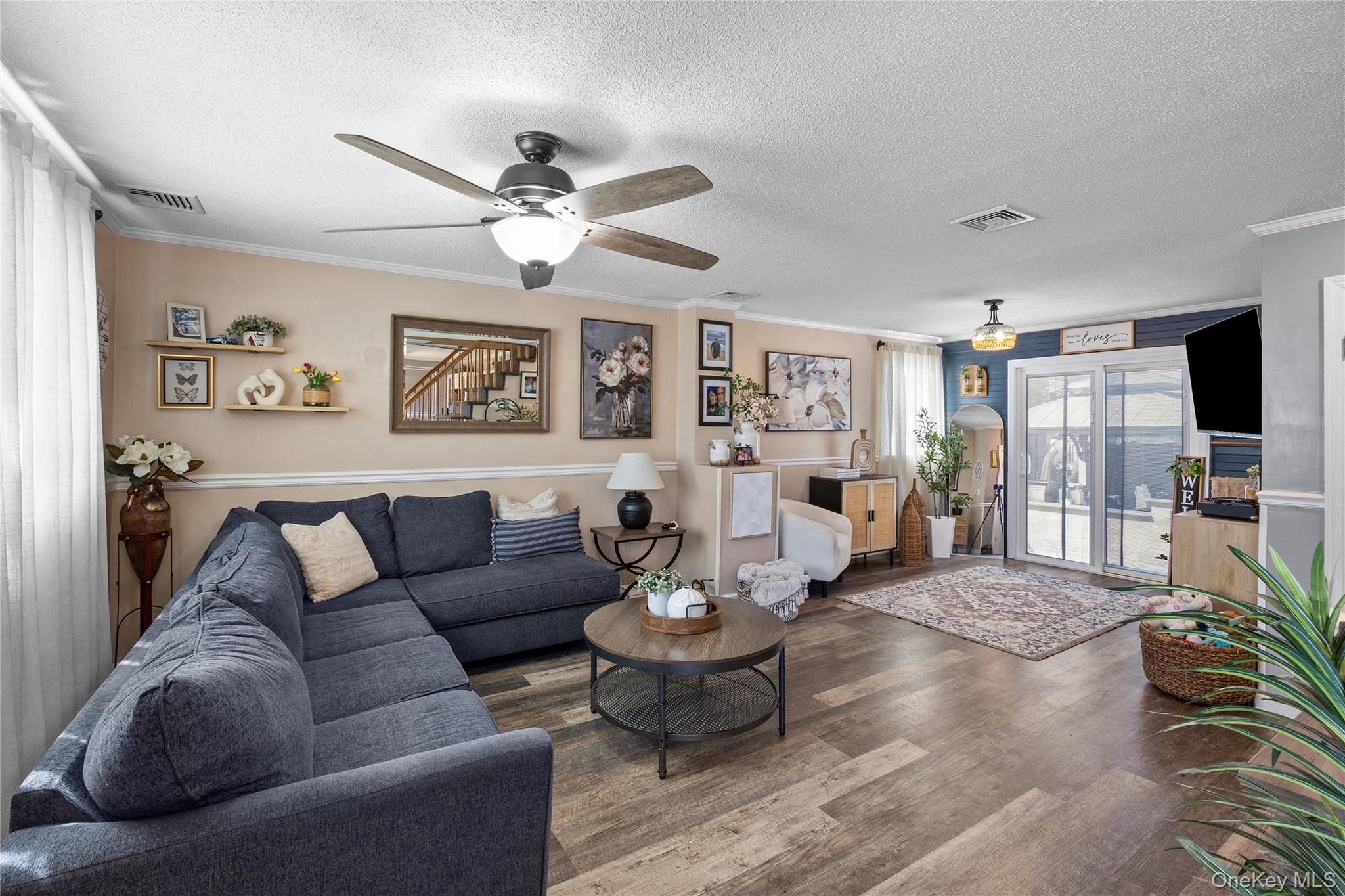 1430 12th Street Property Photo 5