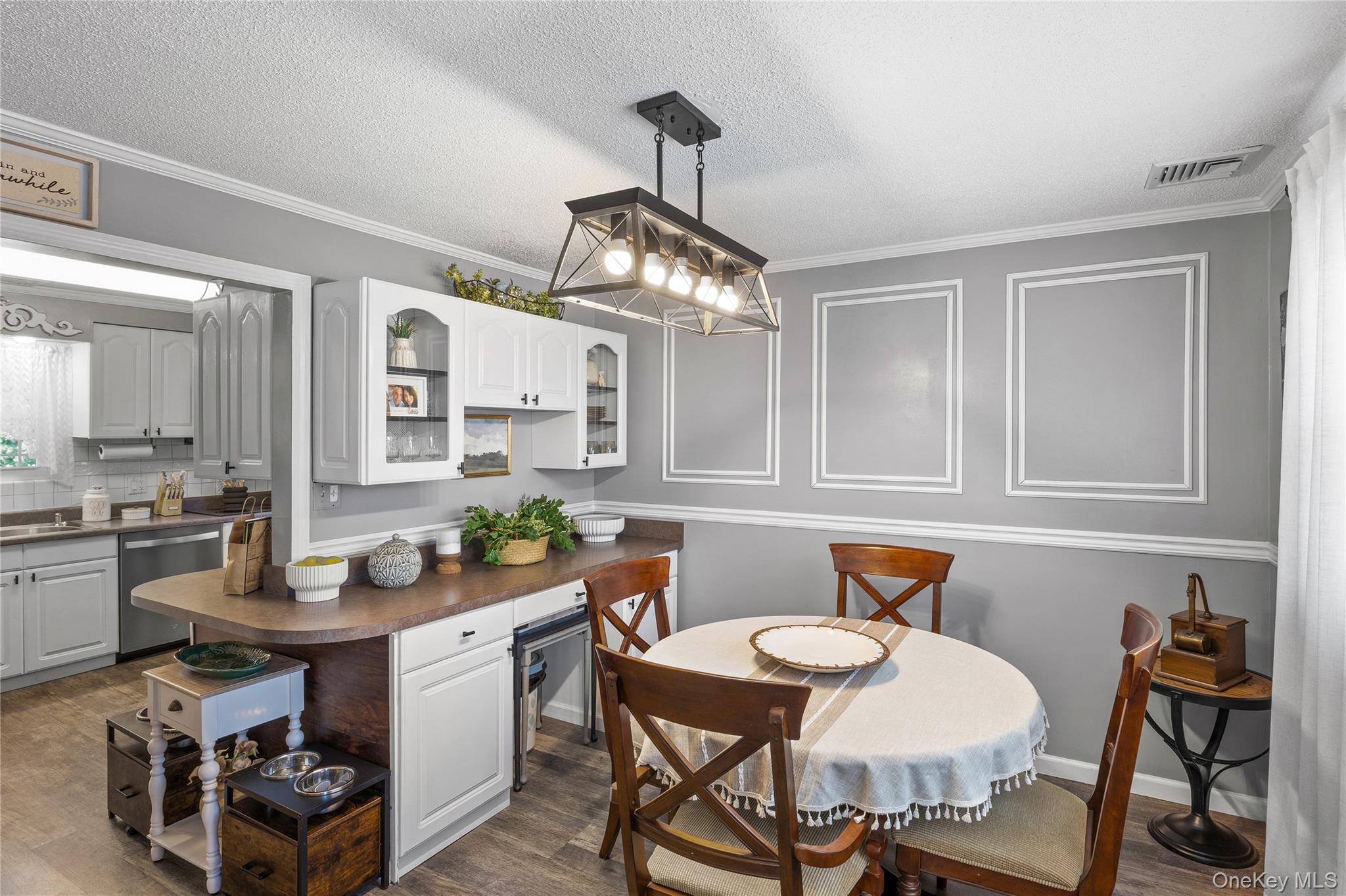 1430 12th Street Property Photo 10