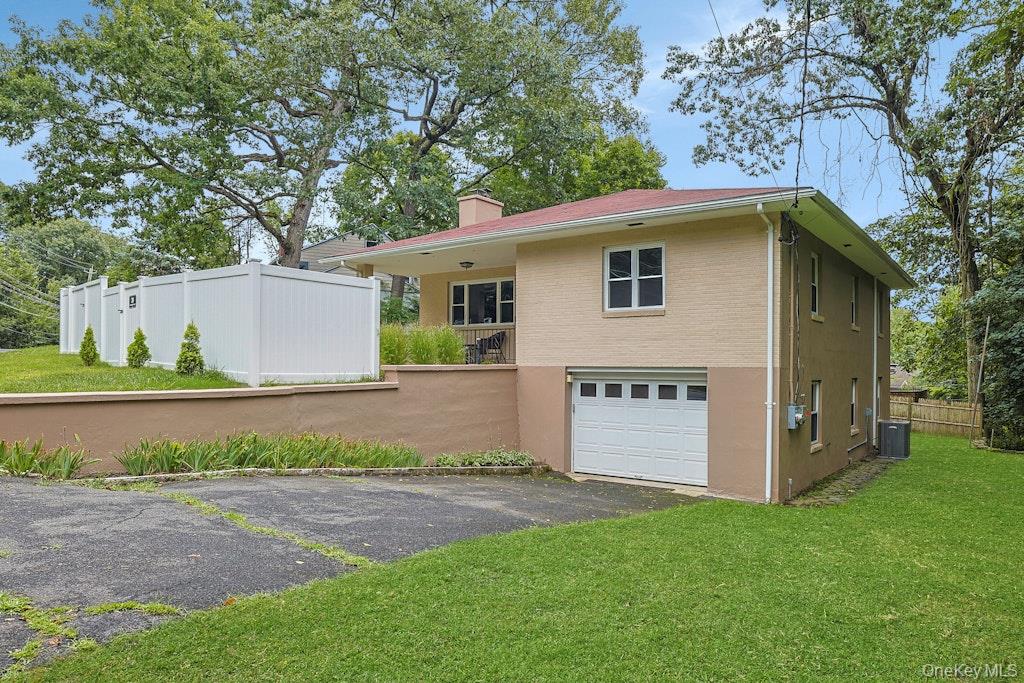 20 Ravensdale Road Property Photo 5