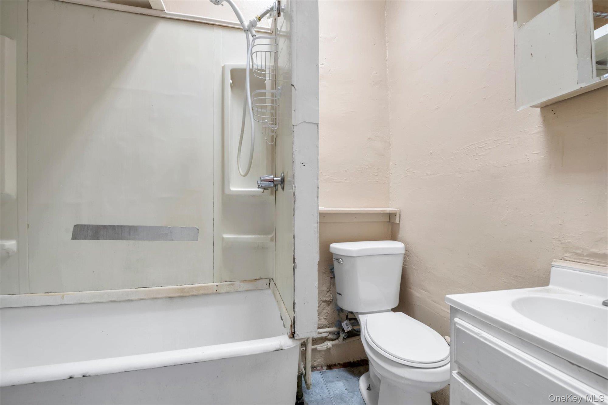 233 Sheridan Avenue Property Photo 10