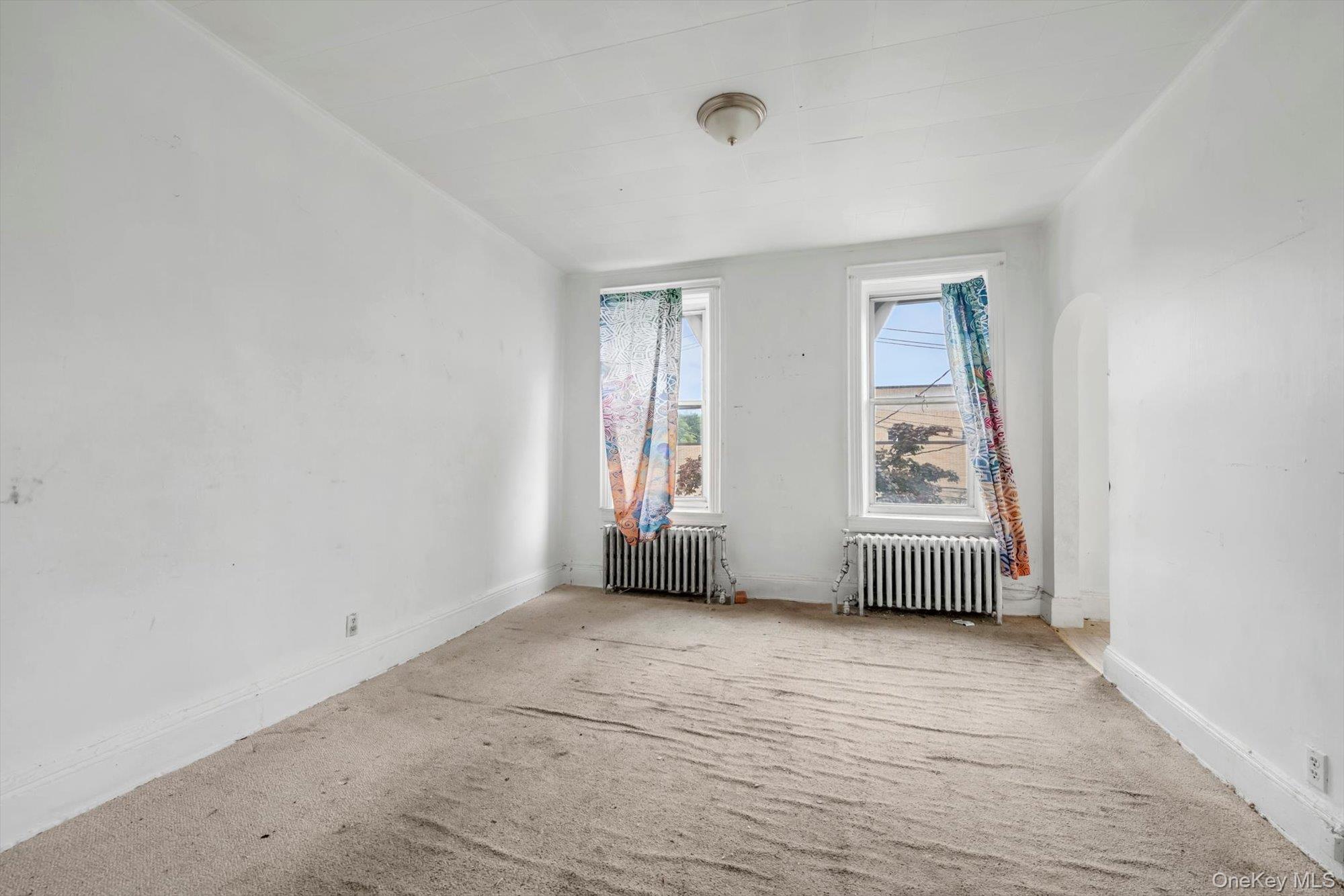 233 Sheridan Avenue Property Photo 11