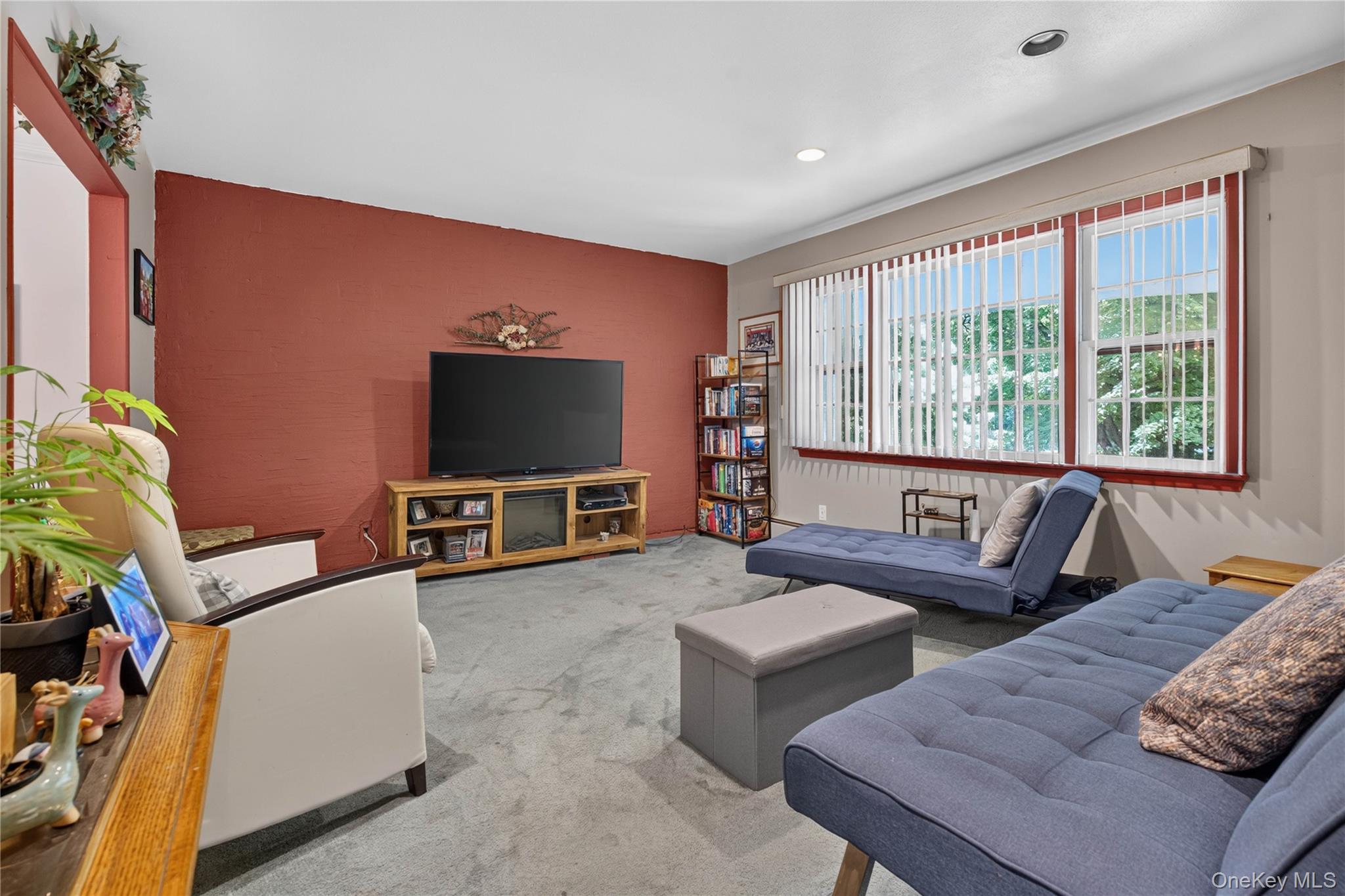 23 Alden Road Property Photo 7