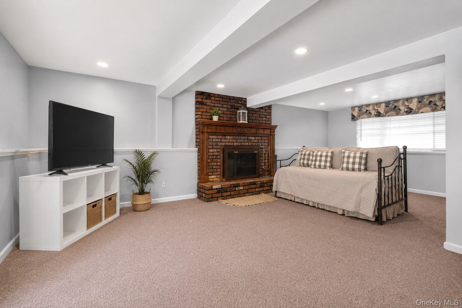 23 Alden Road Property Photo 28