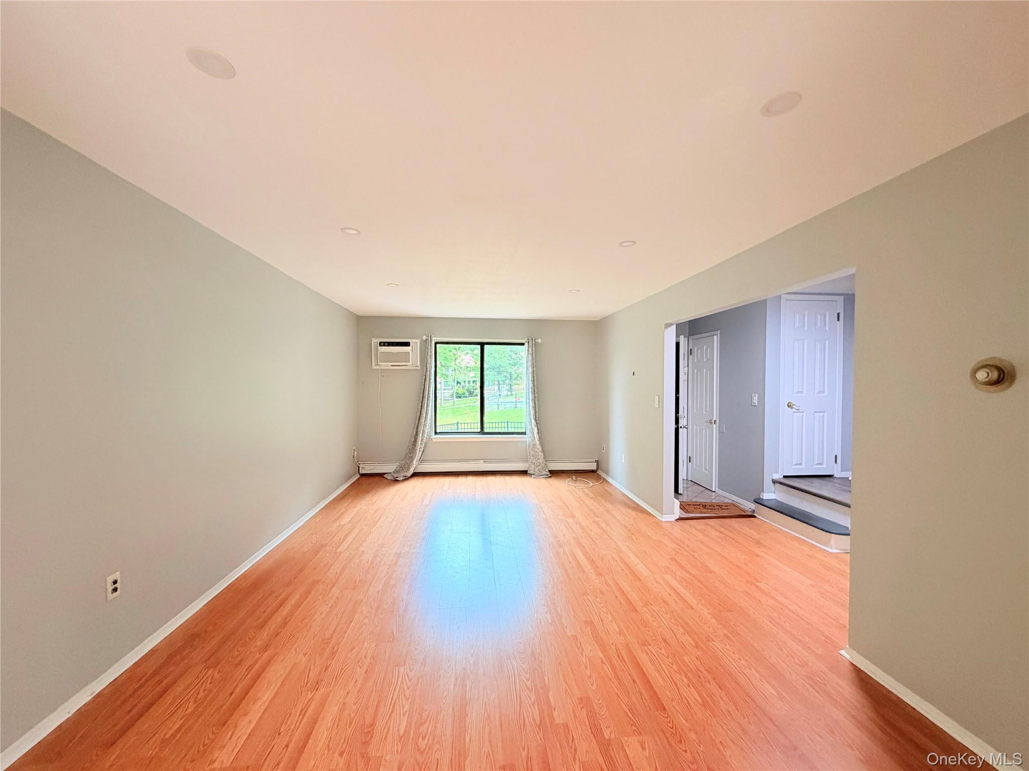 9 Heritage Drive B Property Photo 5