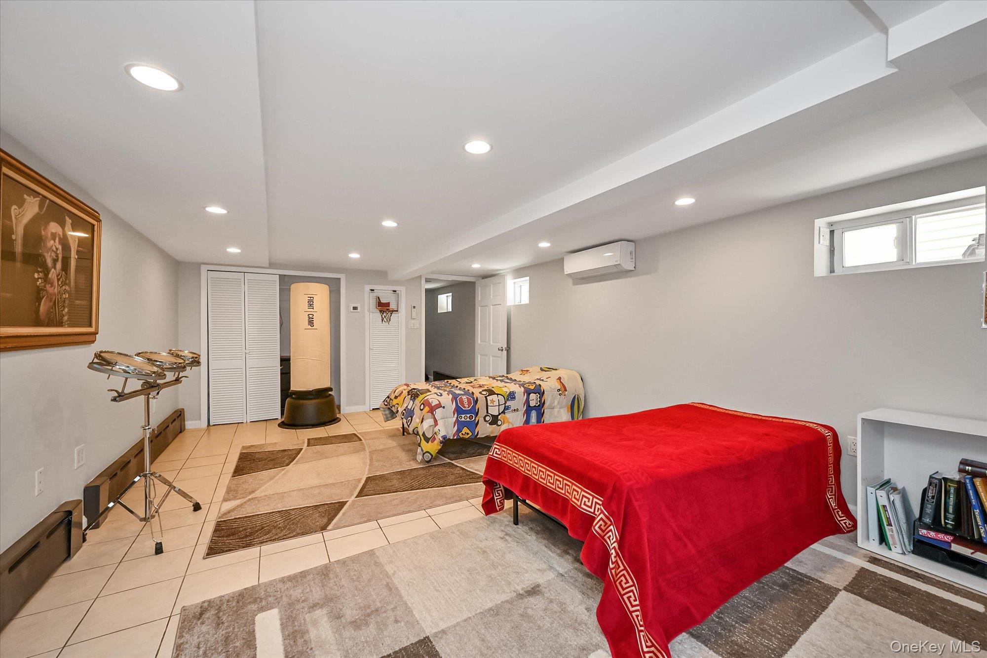 8023 169th Street Property Photo 15