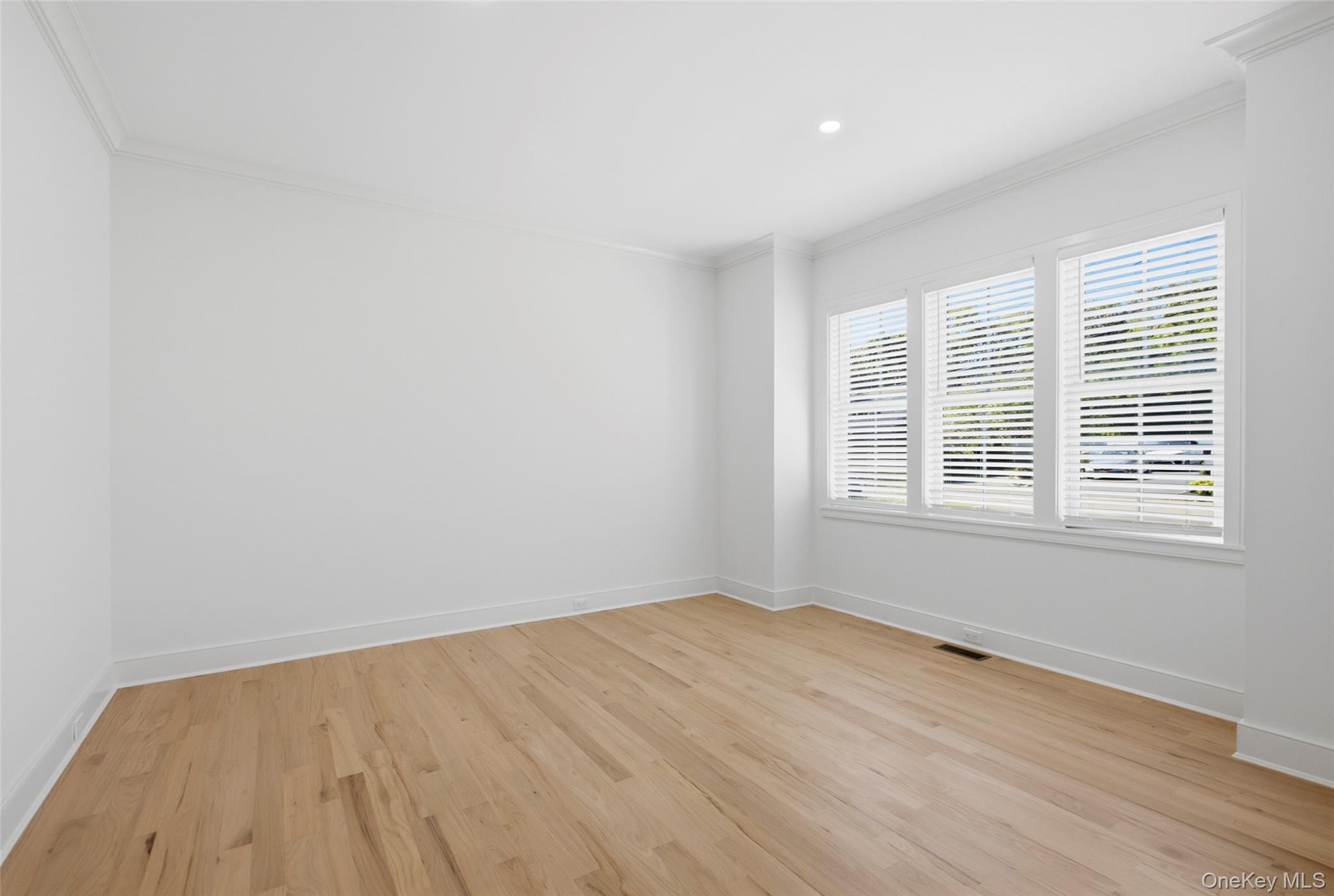 11 Park Street Property Photo 10