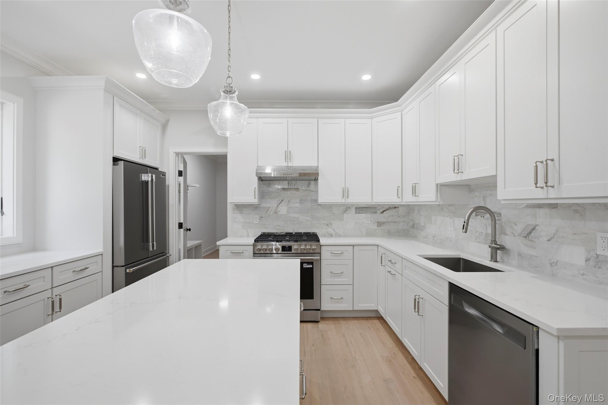 11 Park Street Property Photo 16