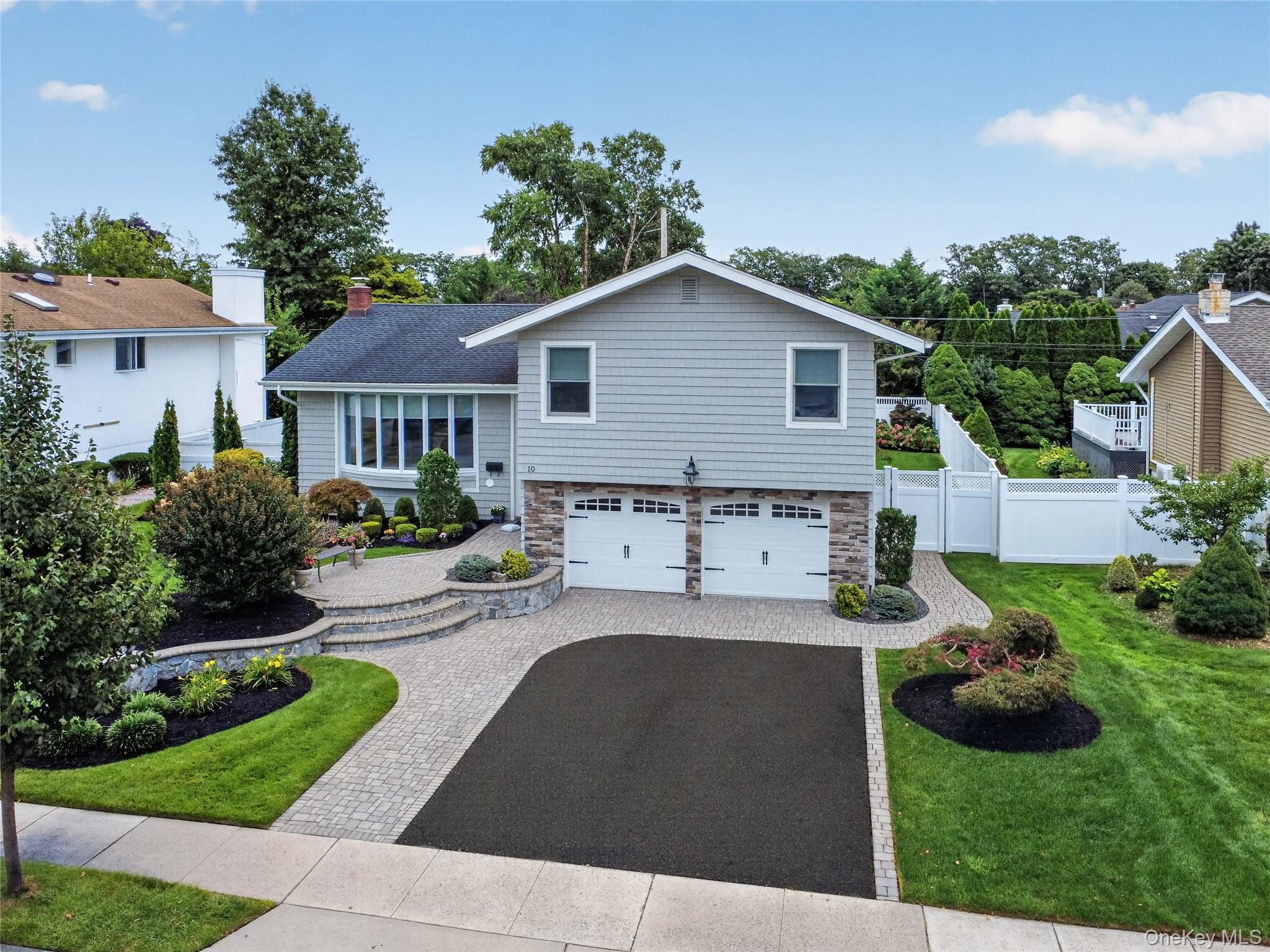 10 Fair Lane Property Photo 1