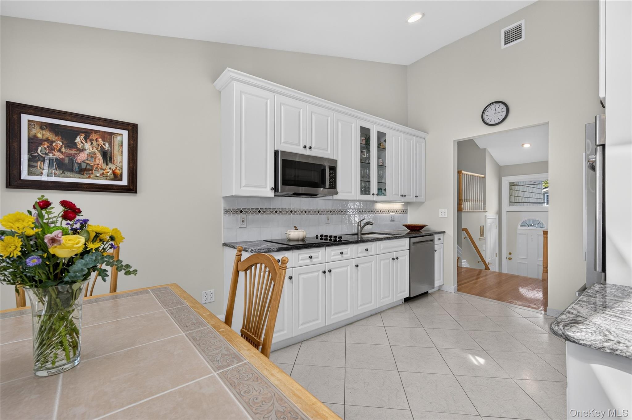 10 Fair Lane Property Photo 16