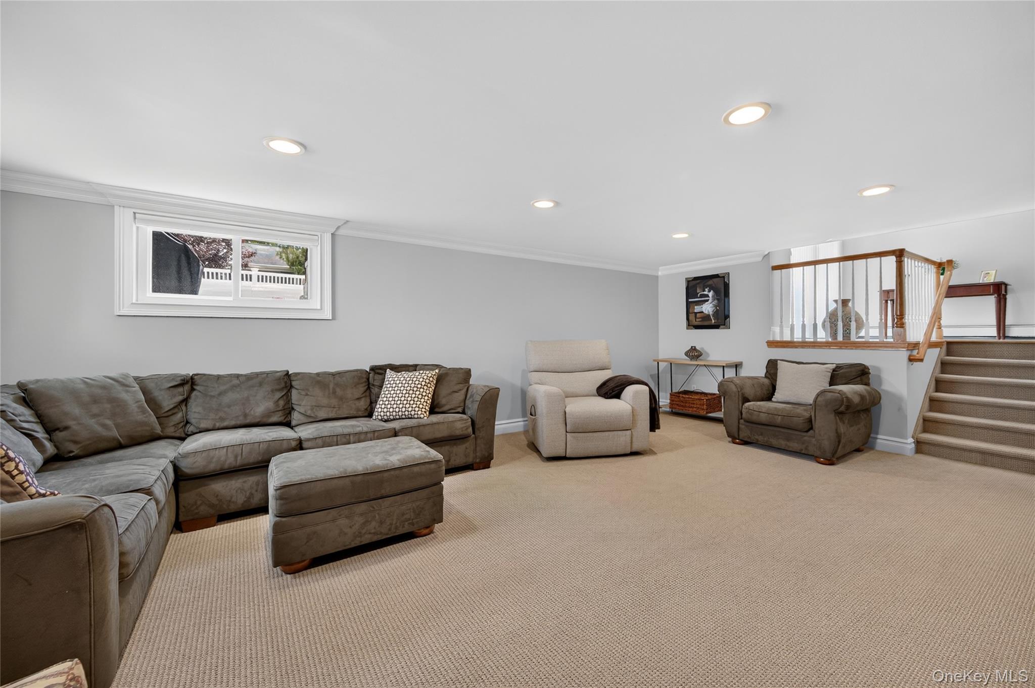 10 Fair Lane Property Photo 18