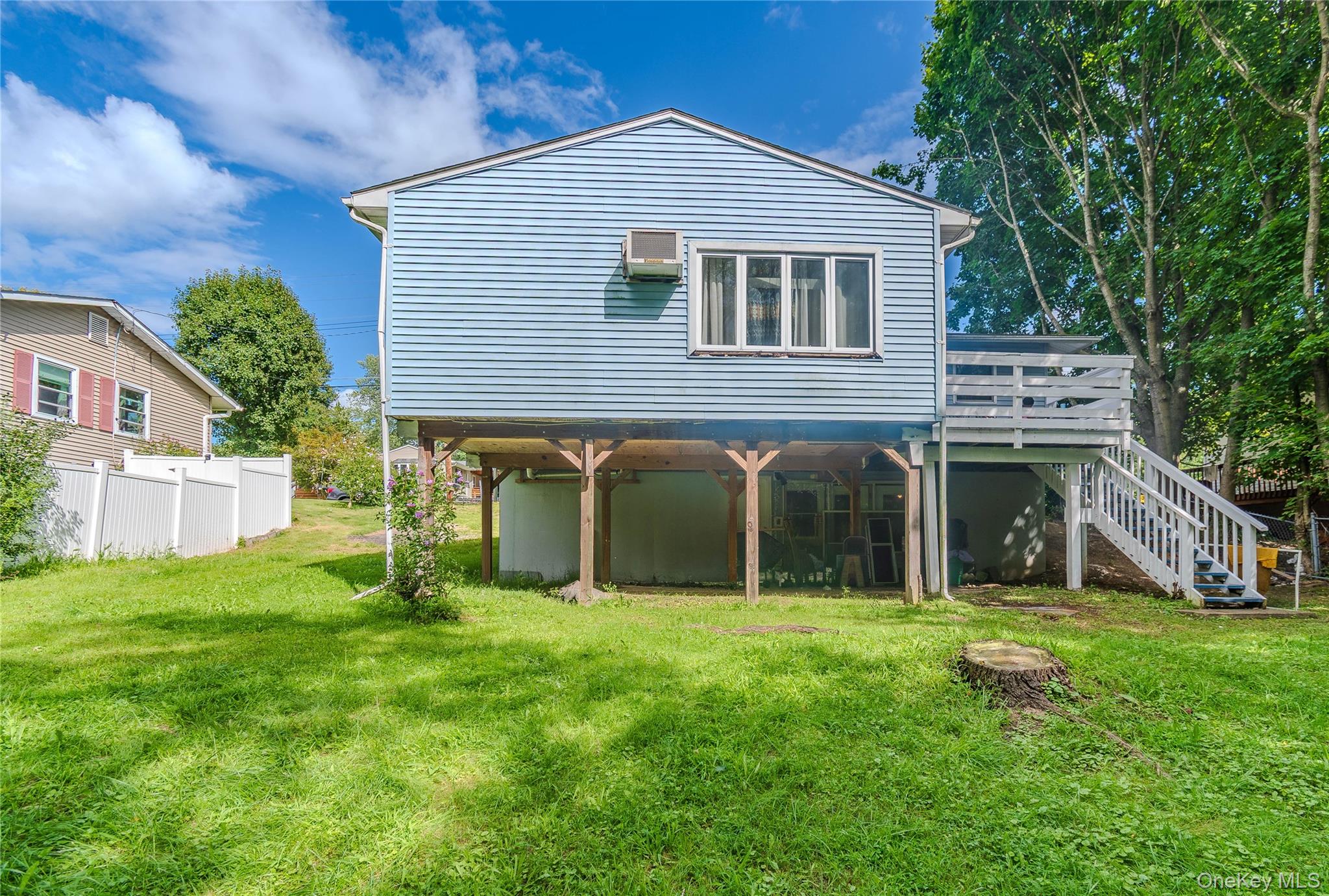 7 Fleetwood Drive Property Photo 8