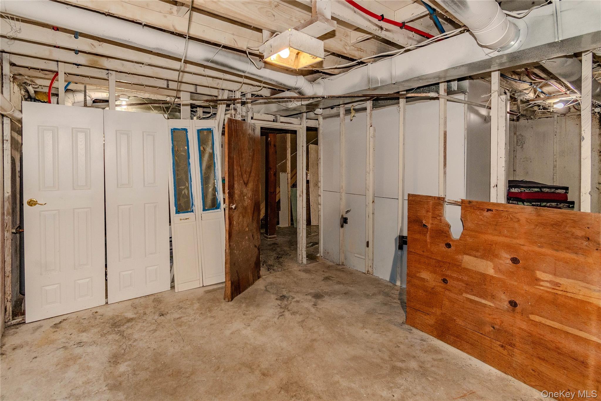 7 Fleetwood Drive Property Photo 35