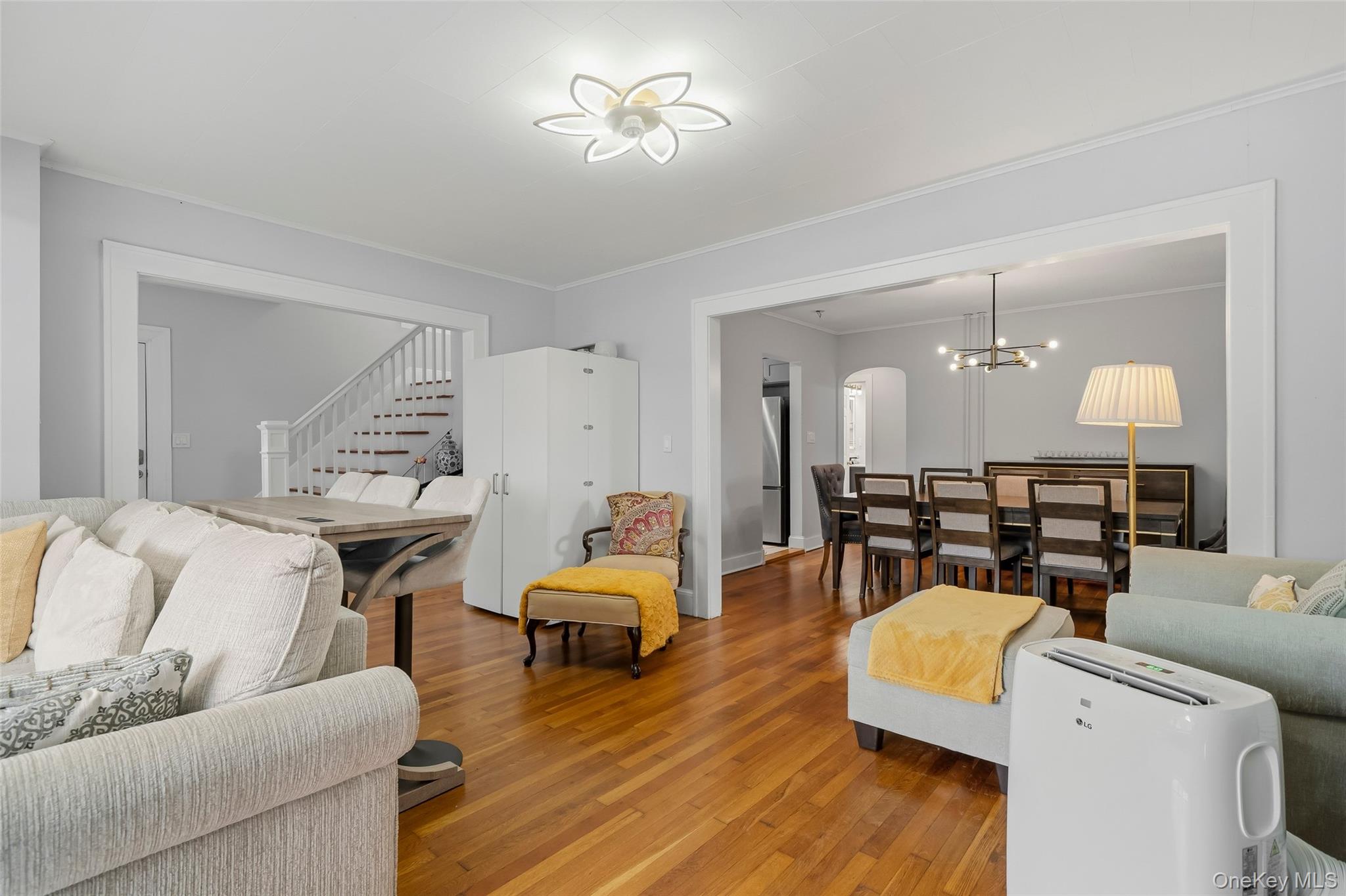 16 Hillside Avenue Property Photo 15