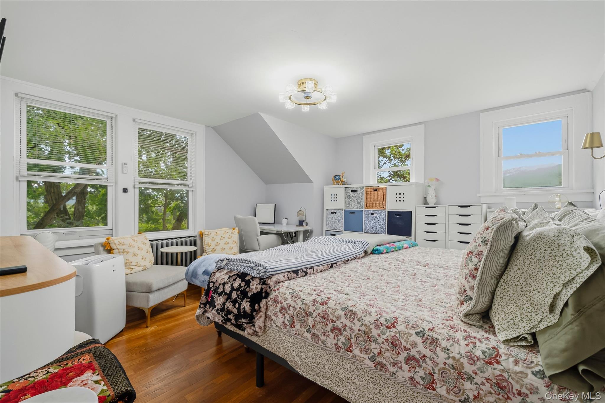 16 Hillside Avenue Property Photo 34