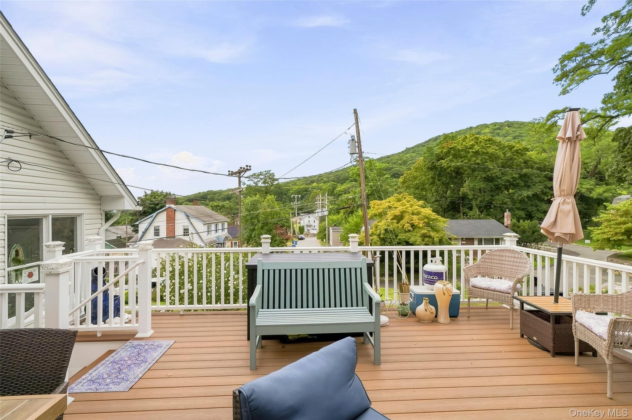 16 Hillside Avenue Property Photo 41
