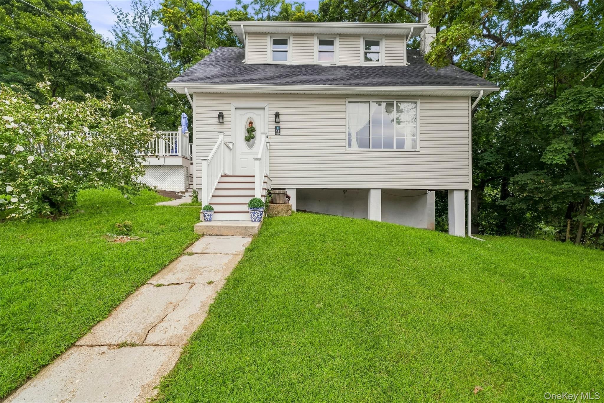 16 Hillside Avenue Property Photo 43