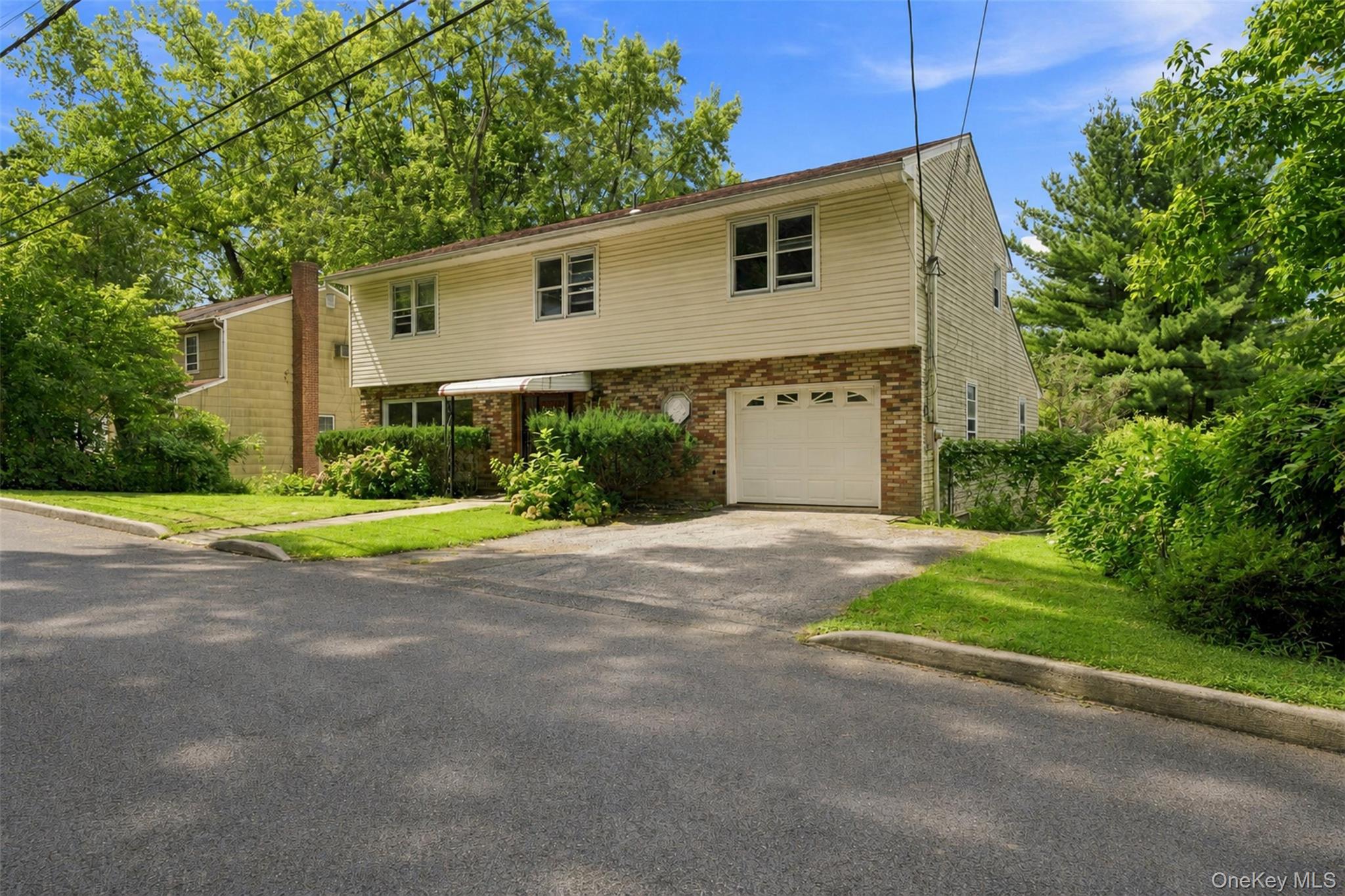 18 Bonaventure Avenue Property Photo 1