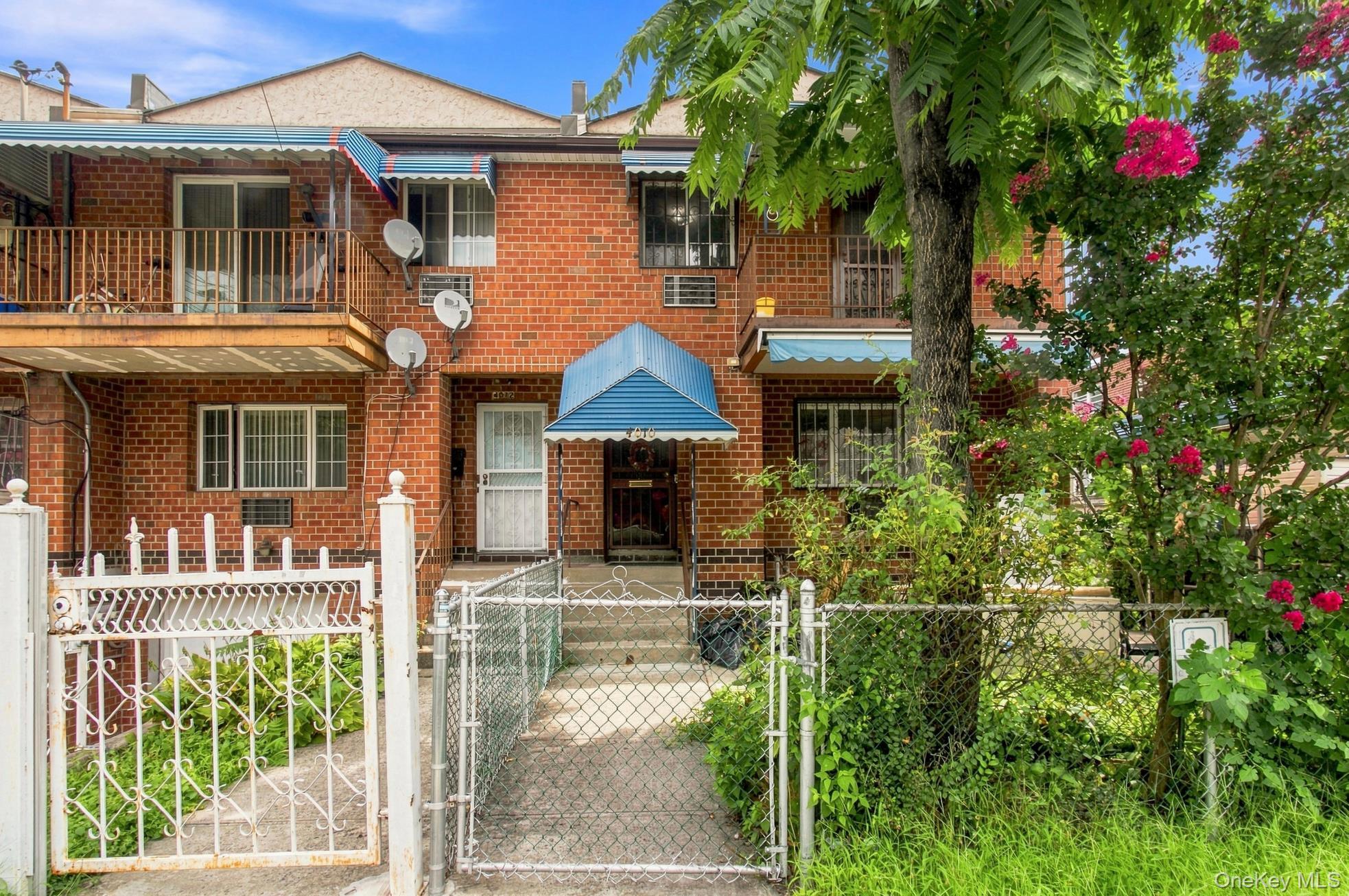 4010 De Reimer Avenue Property Photo 1