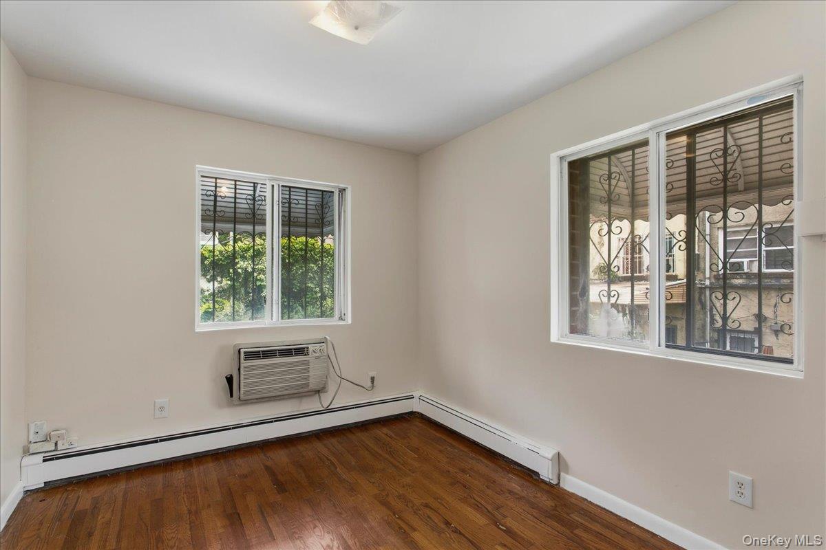 4010 De Reimer Avenue Property Photo 6