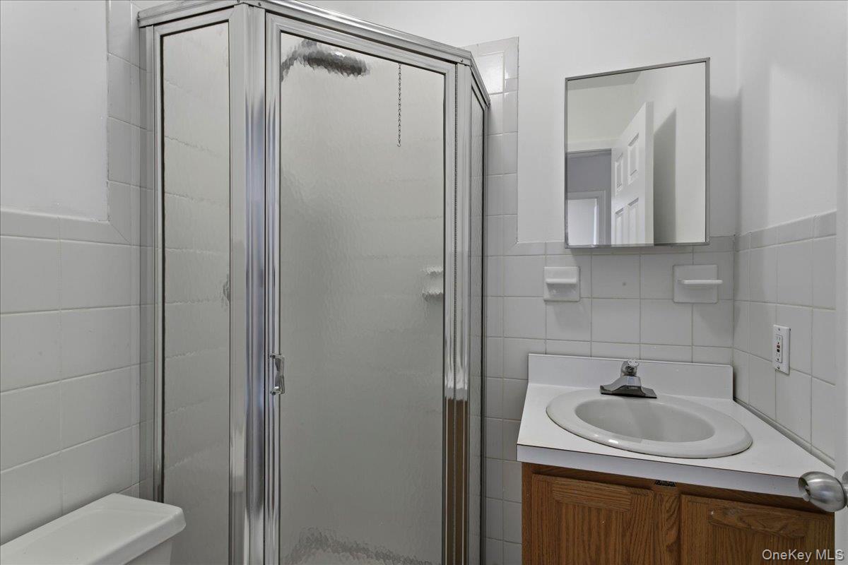 4010 De Reimer Avenue Property Photo 8