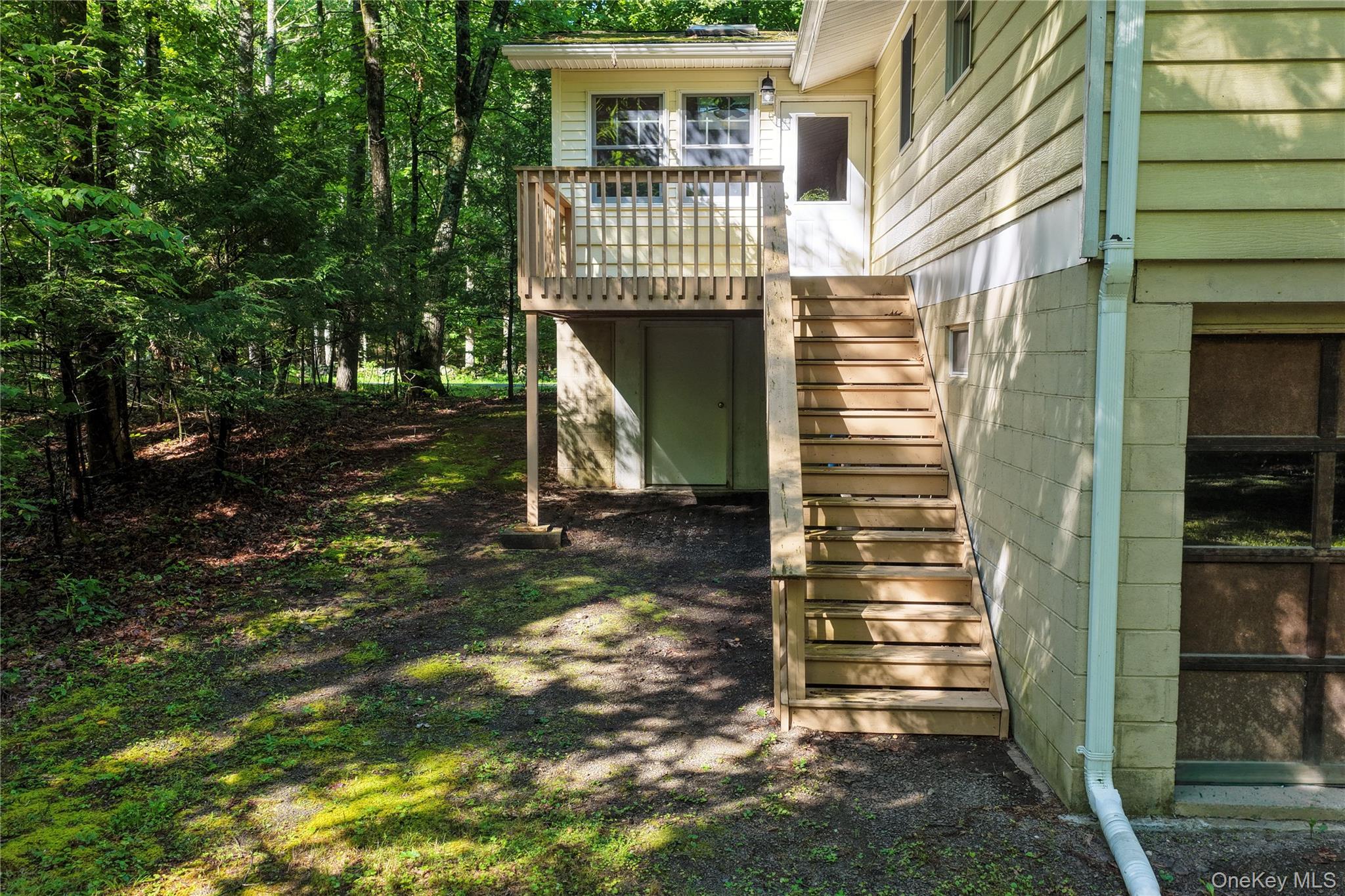 426 Potic Creek Road Property Photo 4