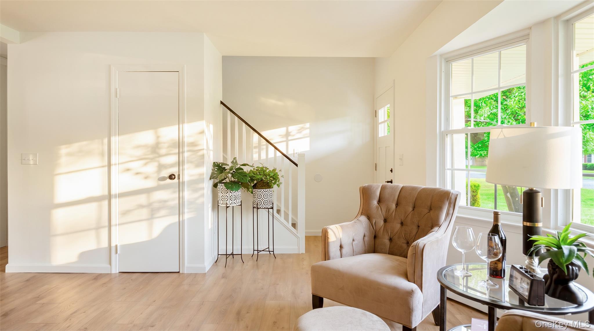 215 Parkside Avenue Property Photo 3