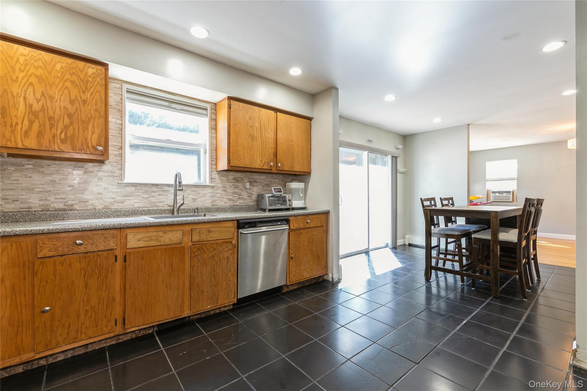 126 Washington Avenue Property Photo 15