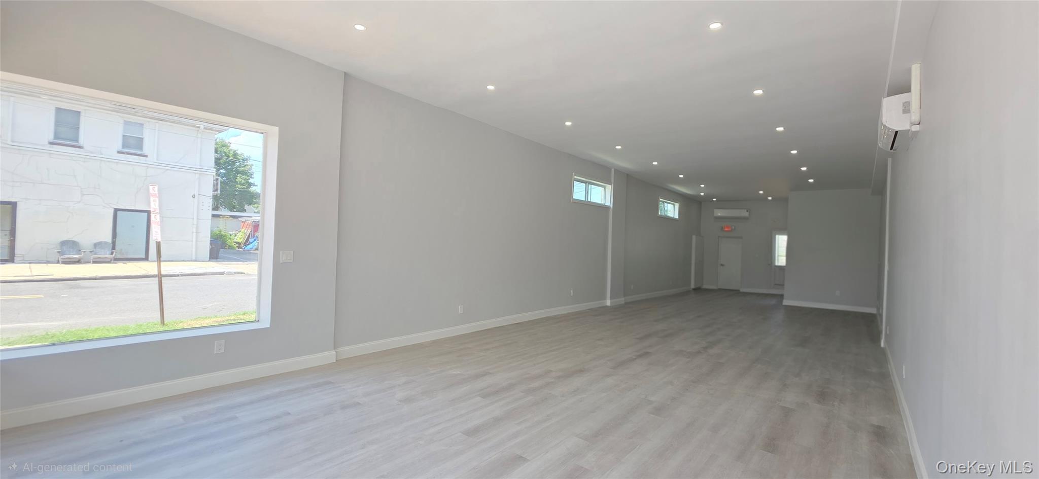 101 Manorhaven Boulevard Property Photo 4