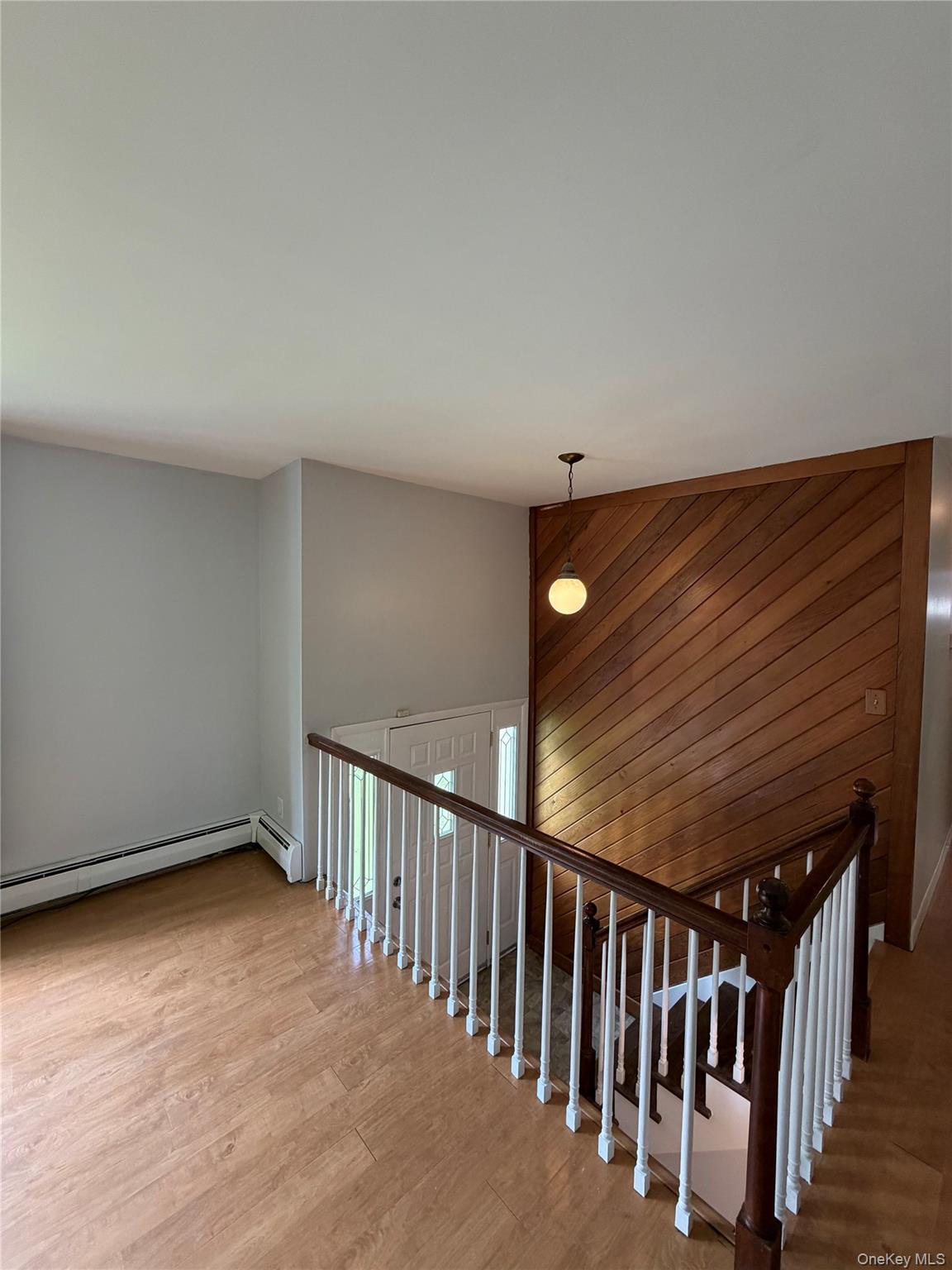230 Roosevelt Road Property Photo 11