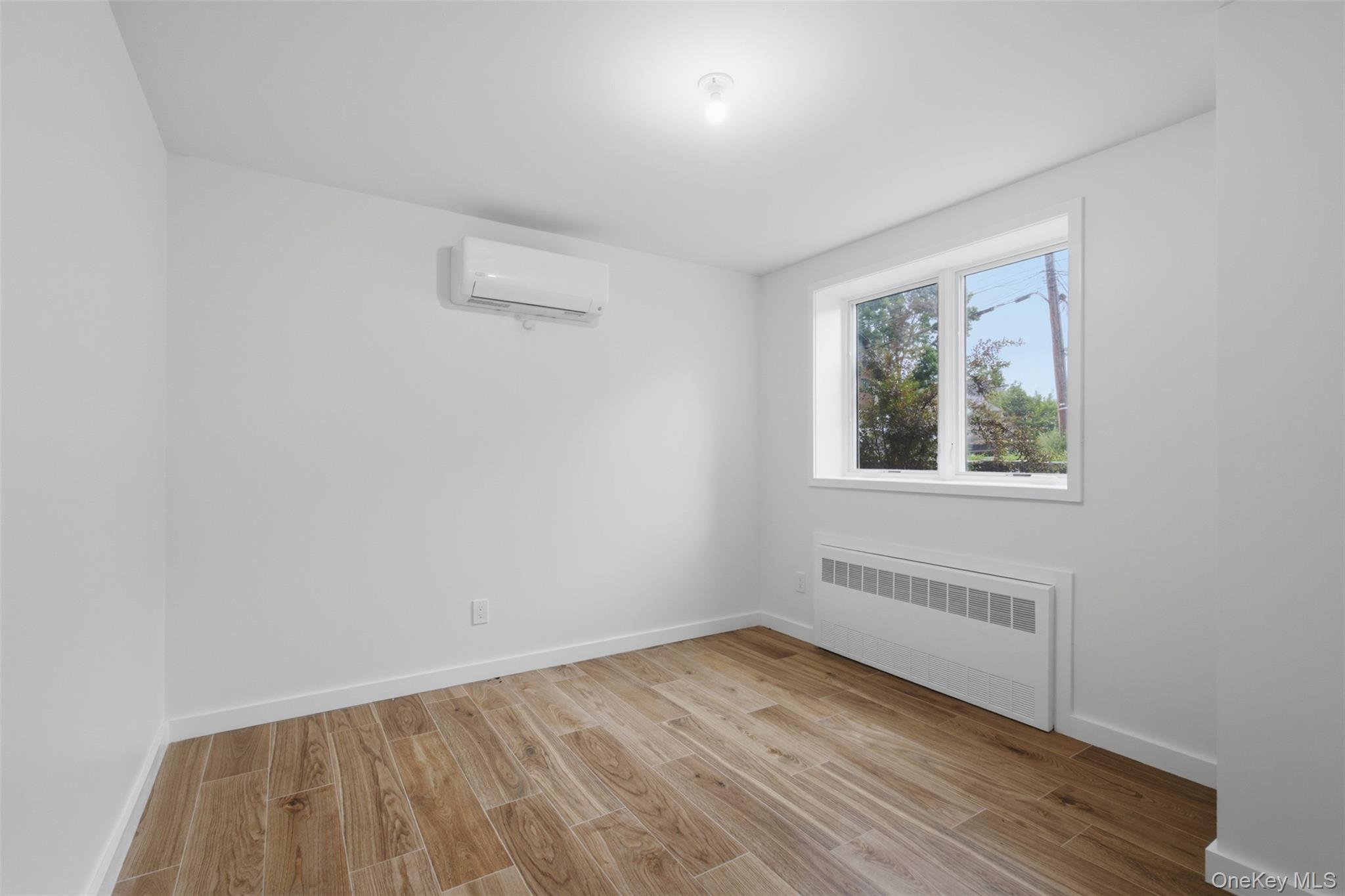 20 Singer Avenue 202 Property Photo 38