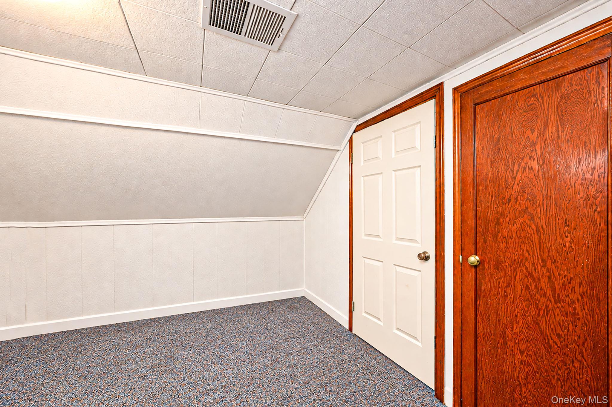 8118 260th Street Property Photo 27