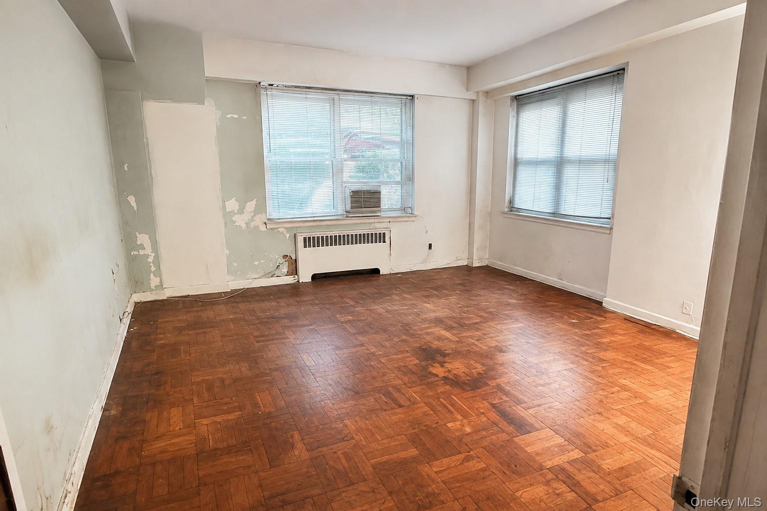 280 Collins Avenue 3i Property Photo 15
