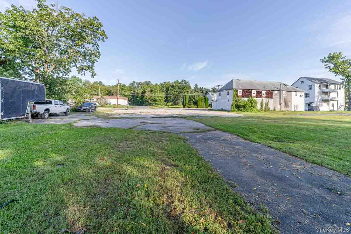 212 Homestead Avenue Property Photo 3